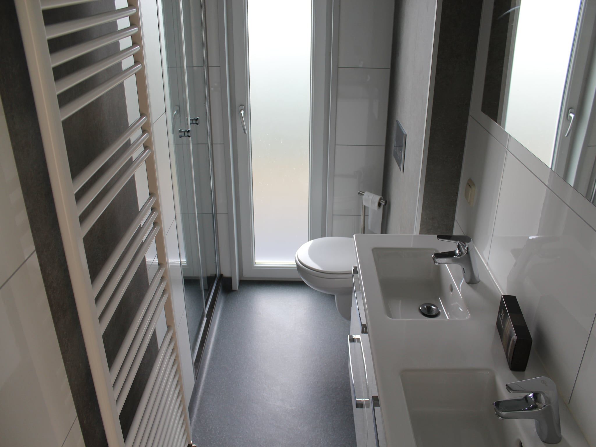 De badkamer van Resort Mooi Bemelen 4 in Bemelen