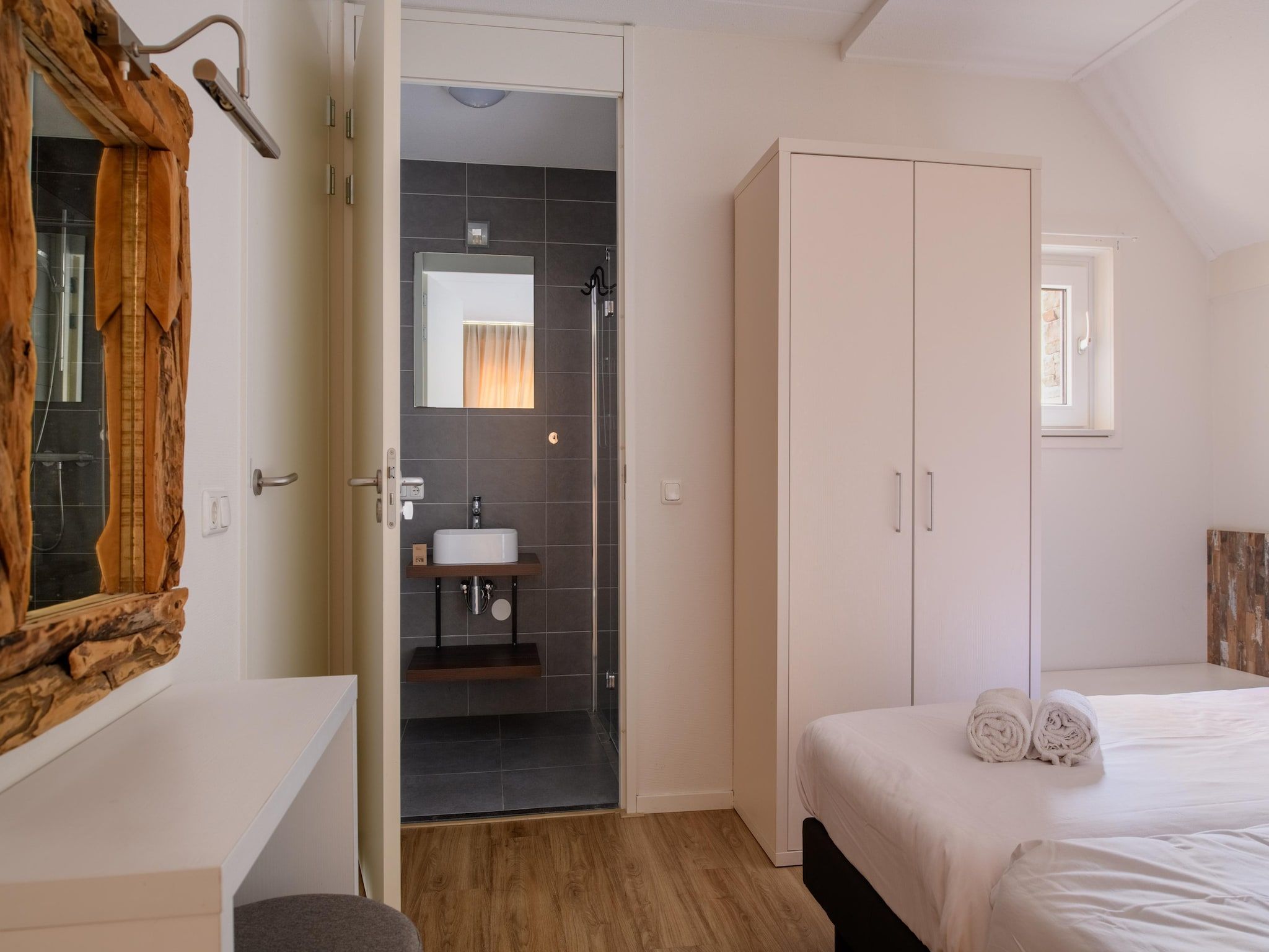 Een slaapkamer van Resort Maastricht 6 in Maastricht
