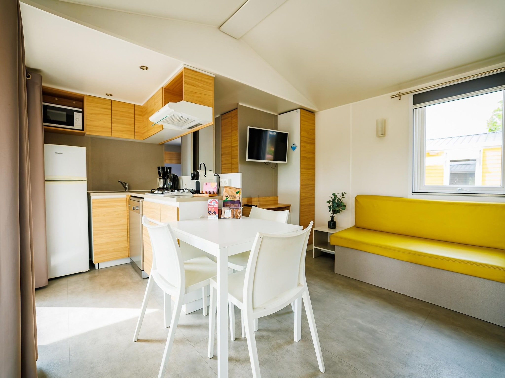 De woonkamer van Vakantiepark Eiland van Maurik 3 in Maurik