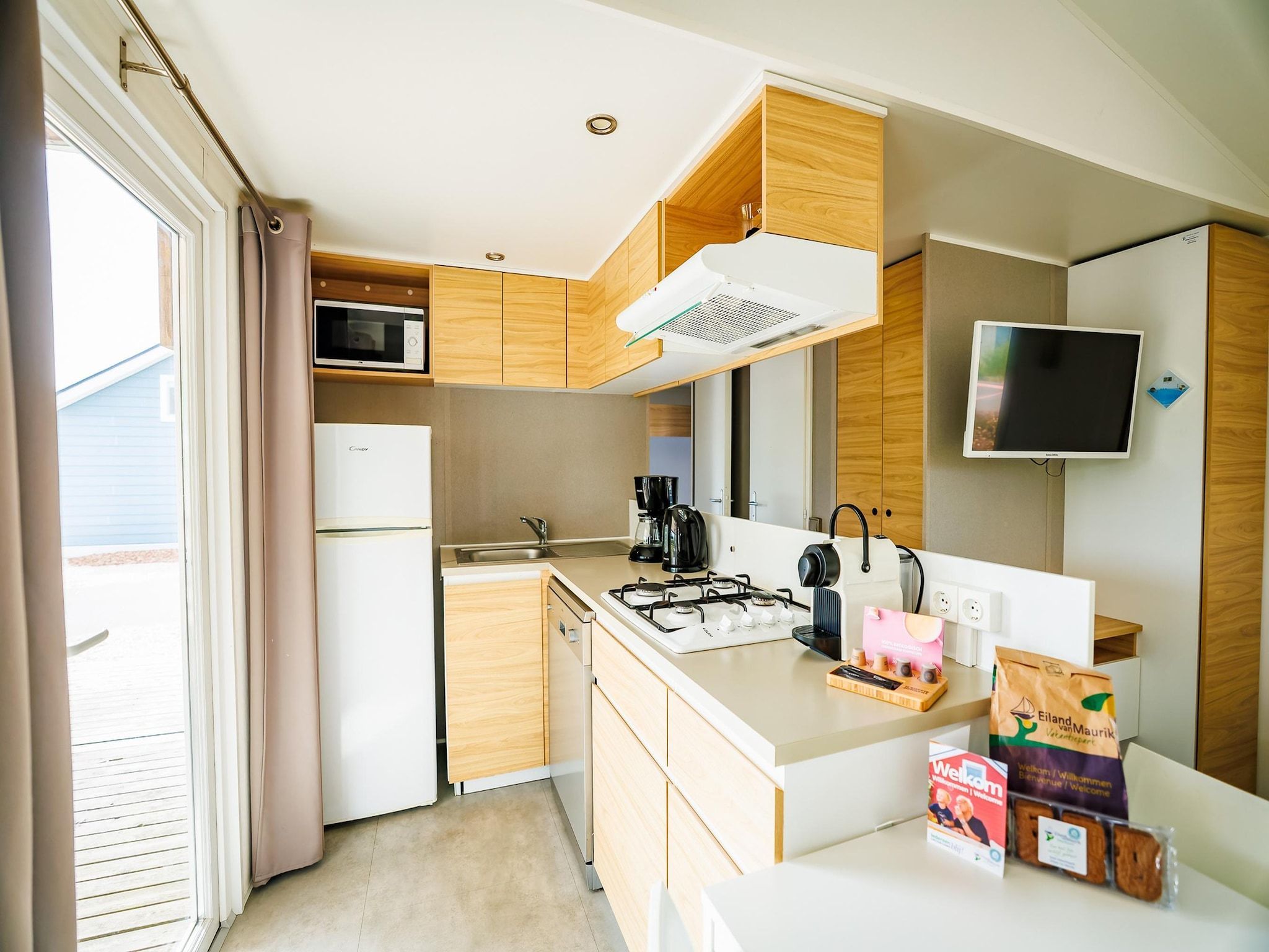 De keuken van Vakantiepark Eiland van Maurik 3 in Maurik