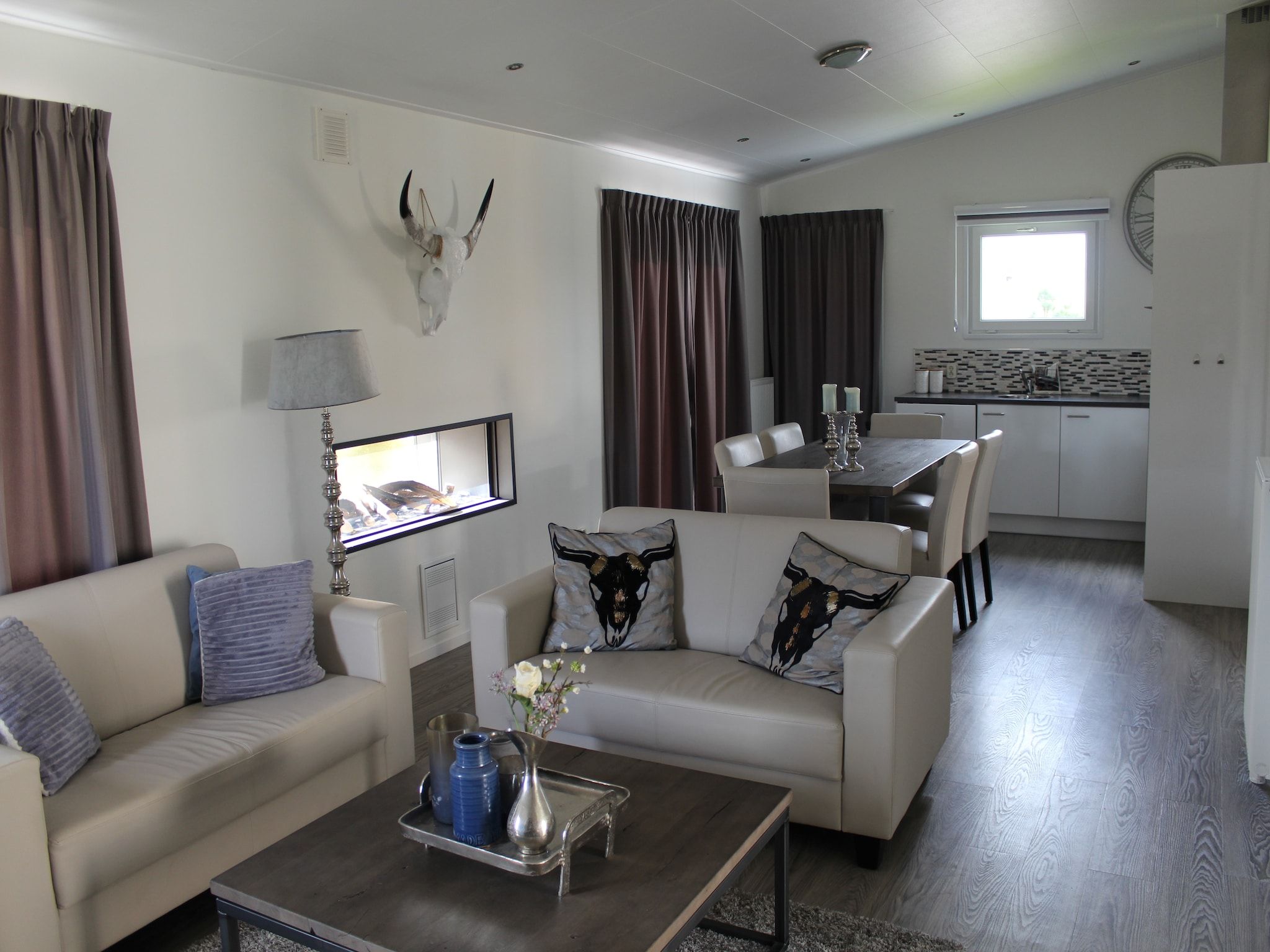 De woonkamer van Resort Mooi Bemelen 3 in Bemelen