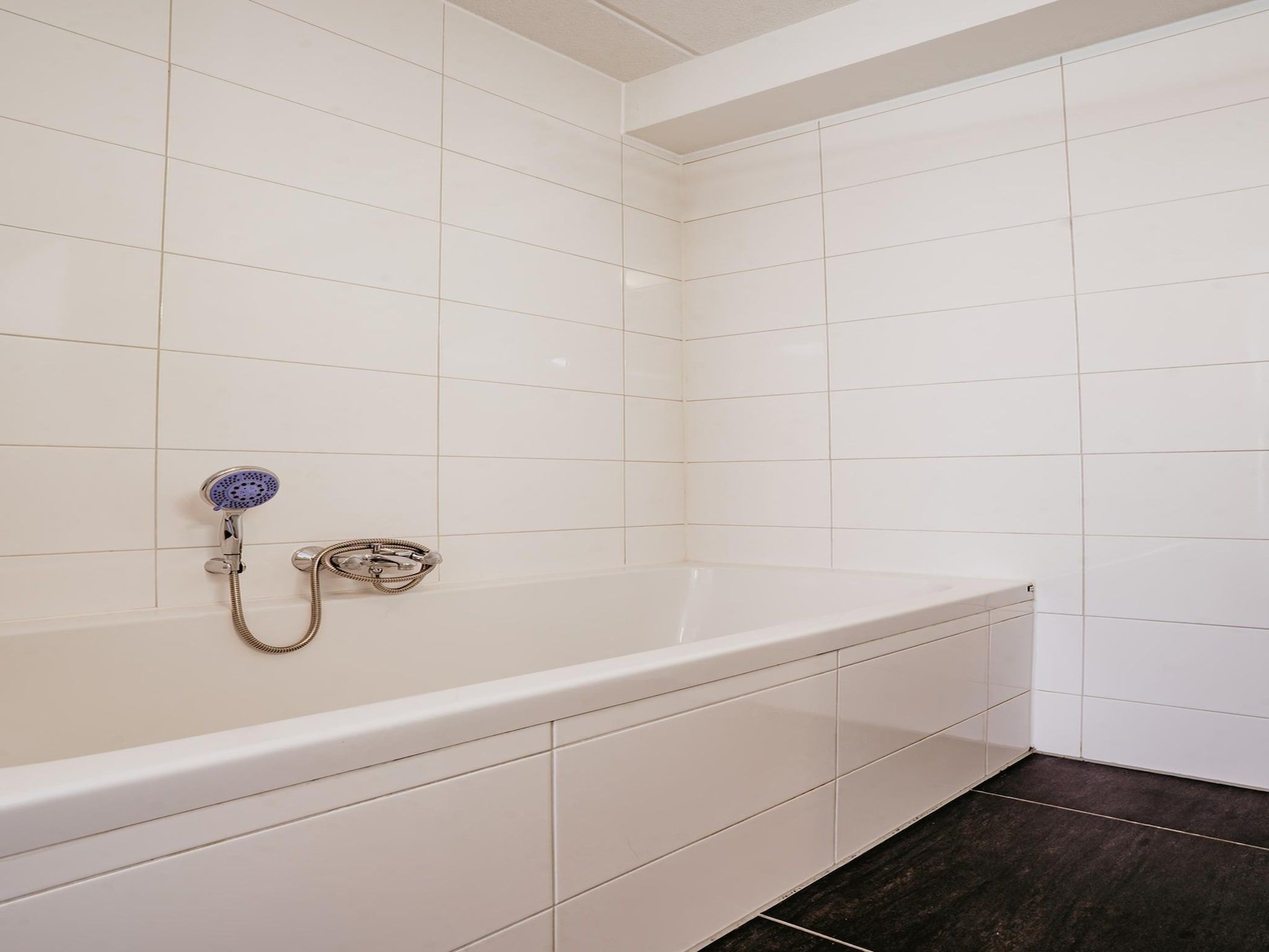 De badkamer van Waterpark de Meerparel  1 in Uitgeest