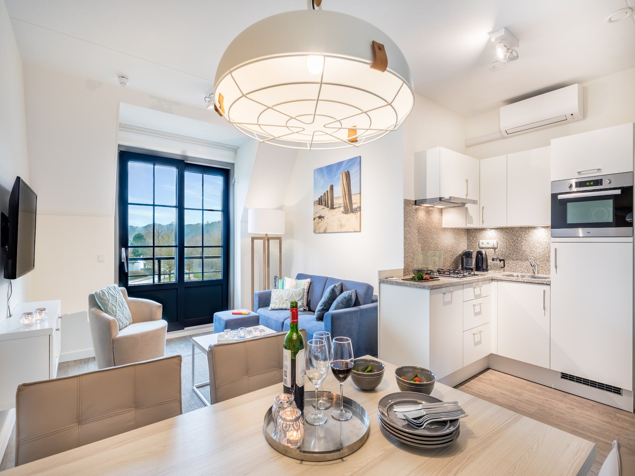 De keuken van Noordzee Résidence Dishoek 6 in Koudekerke