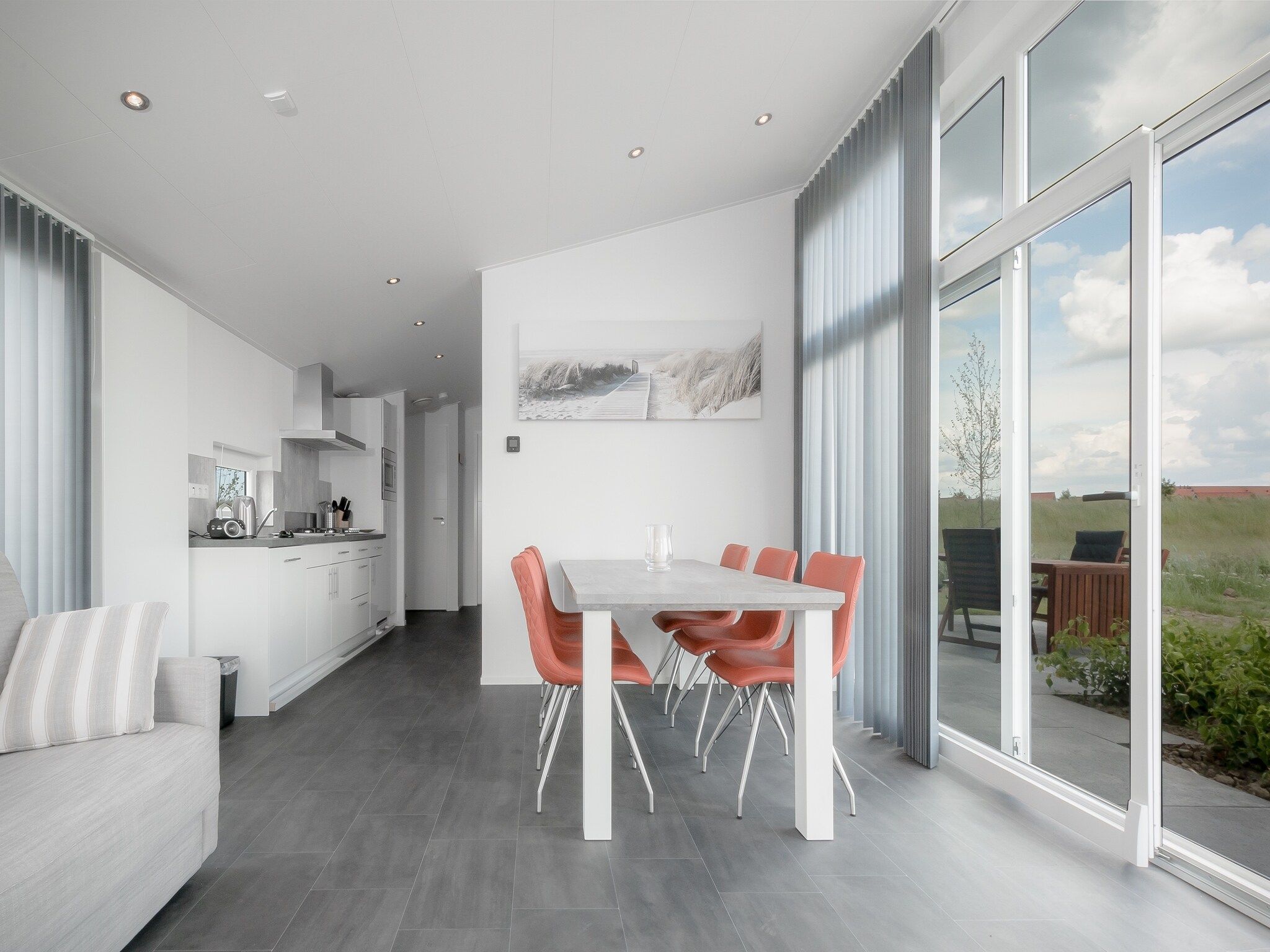 De woonkamer van Water Resort Oosterschelde 69 in Wemeldinge