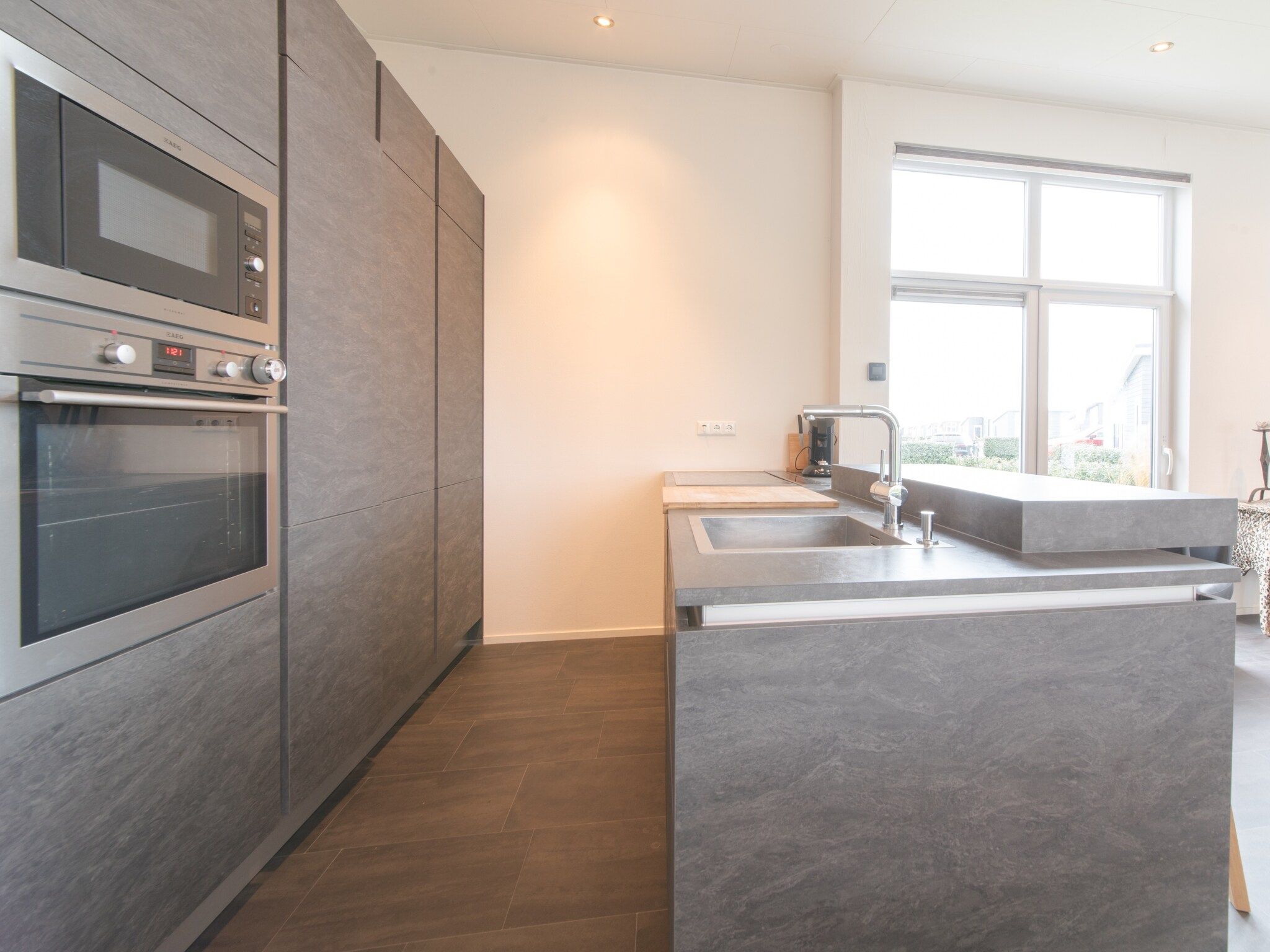 De keuken van Water Resort Oosterschelde 91 in Wemeldinge