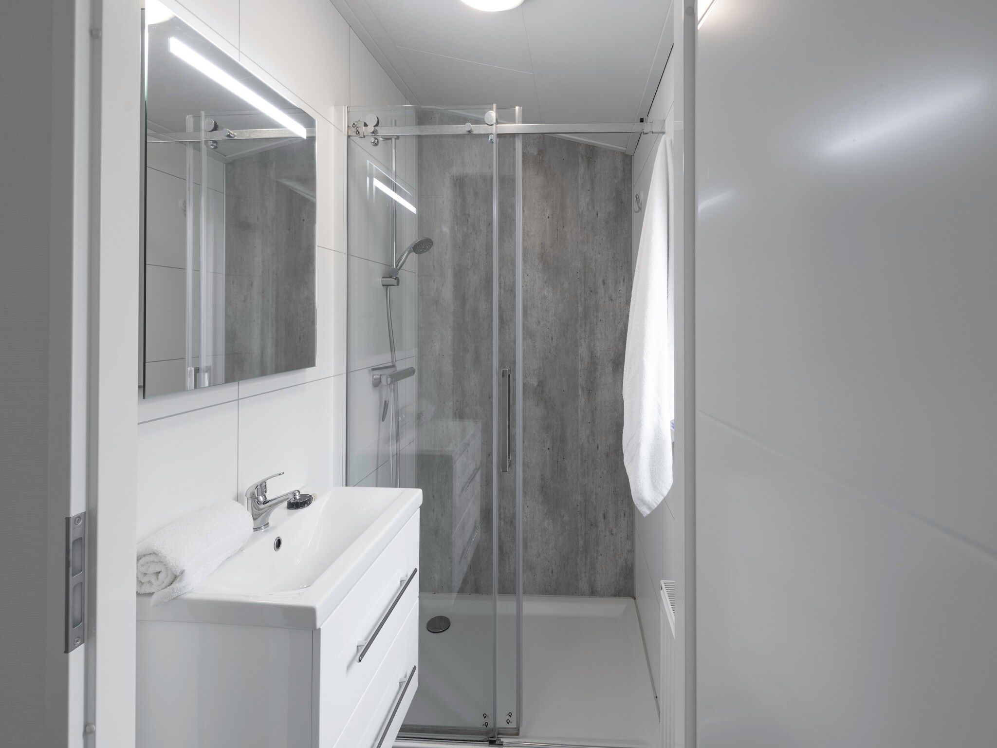 De badkamer van Water Resort Oosterschelde 91 in Wemeldinge