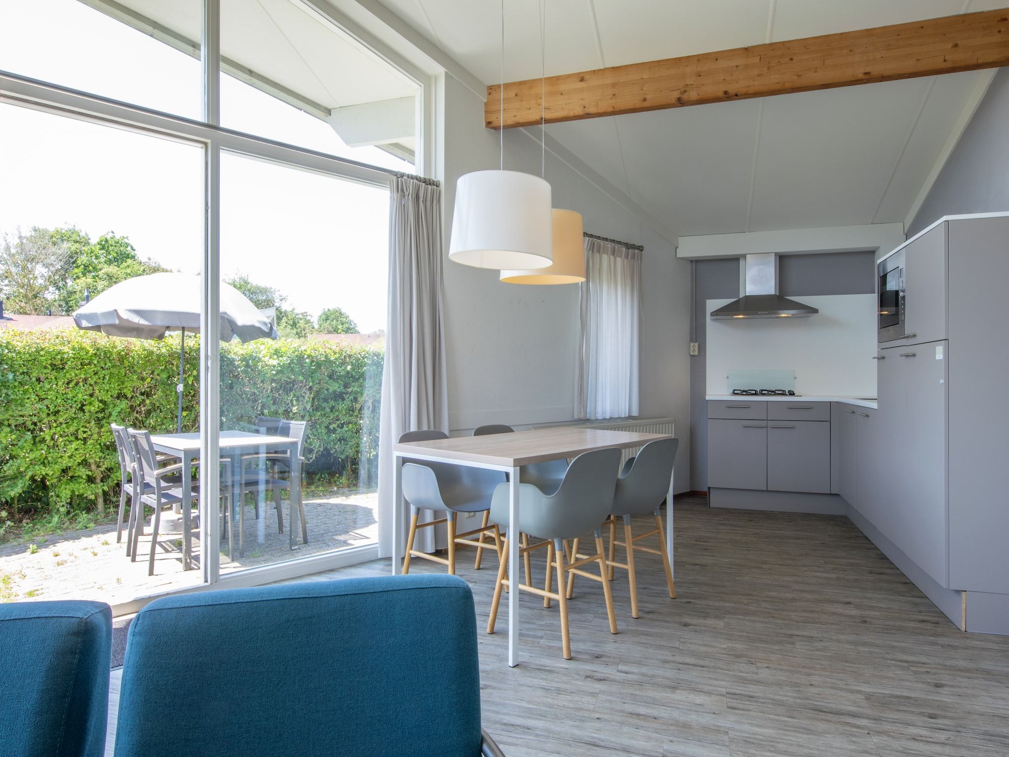 De keuken van Vakantiepark Hof Domburg 12 in Domburg