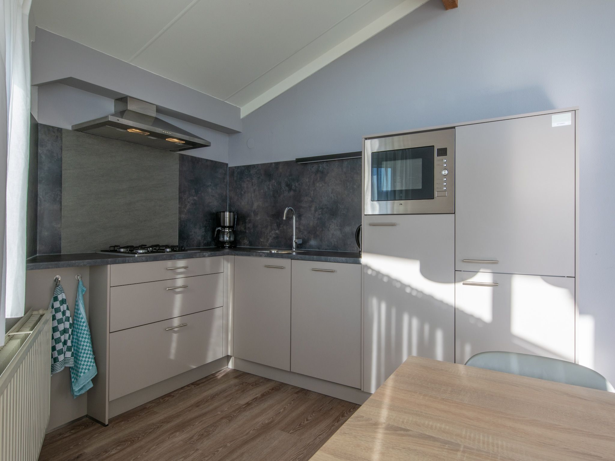 De keuken van Vakantiepark Hof Domburg 11 in Domburg