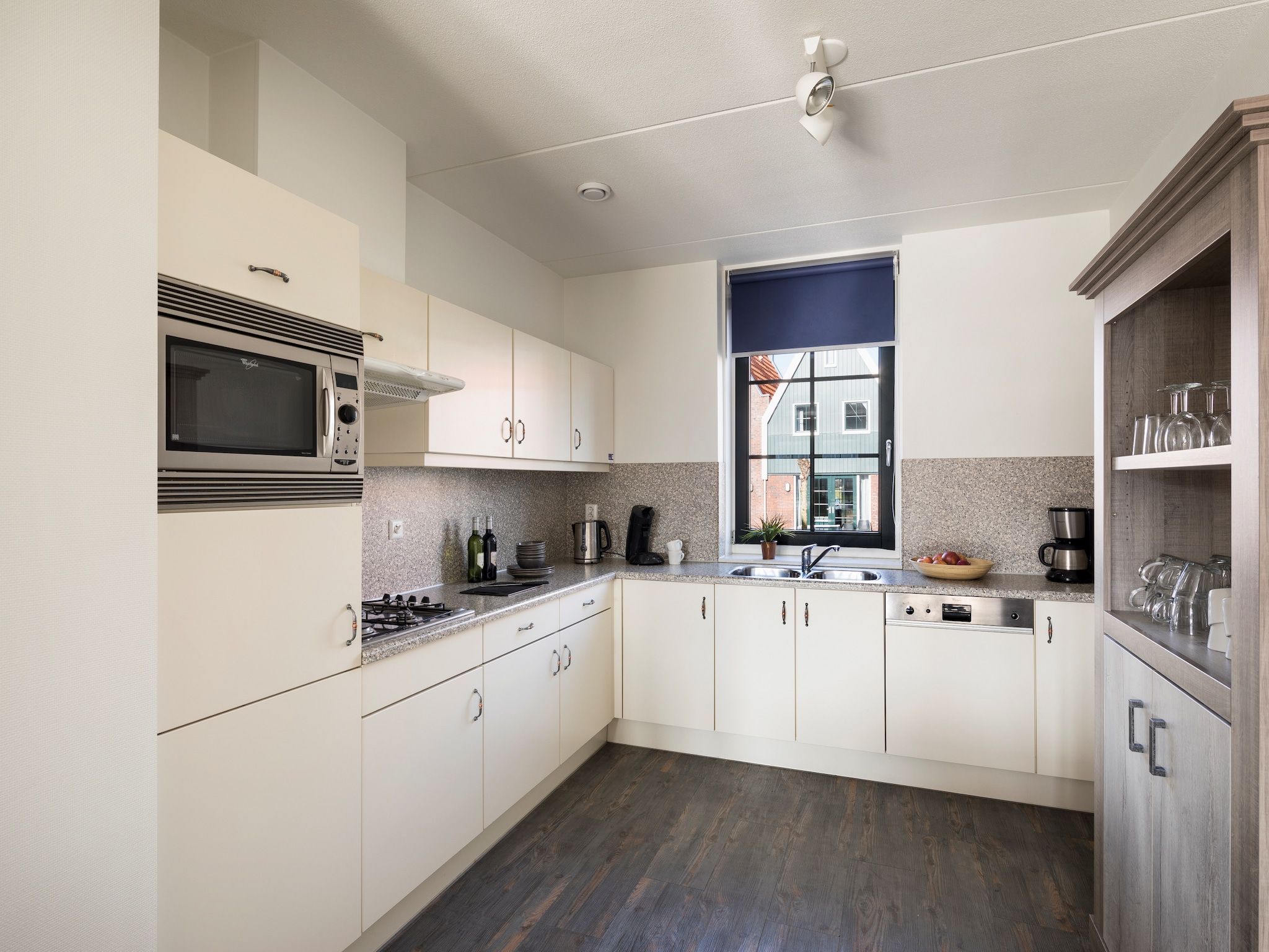 De keuken van Marinapark Volendam 4 in Volendam