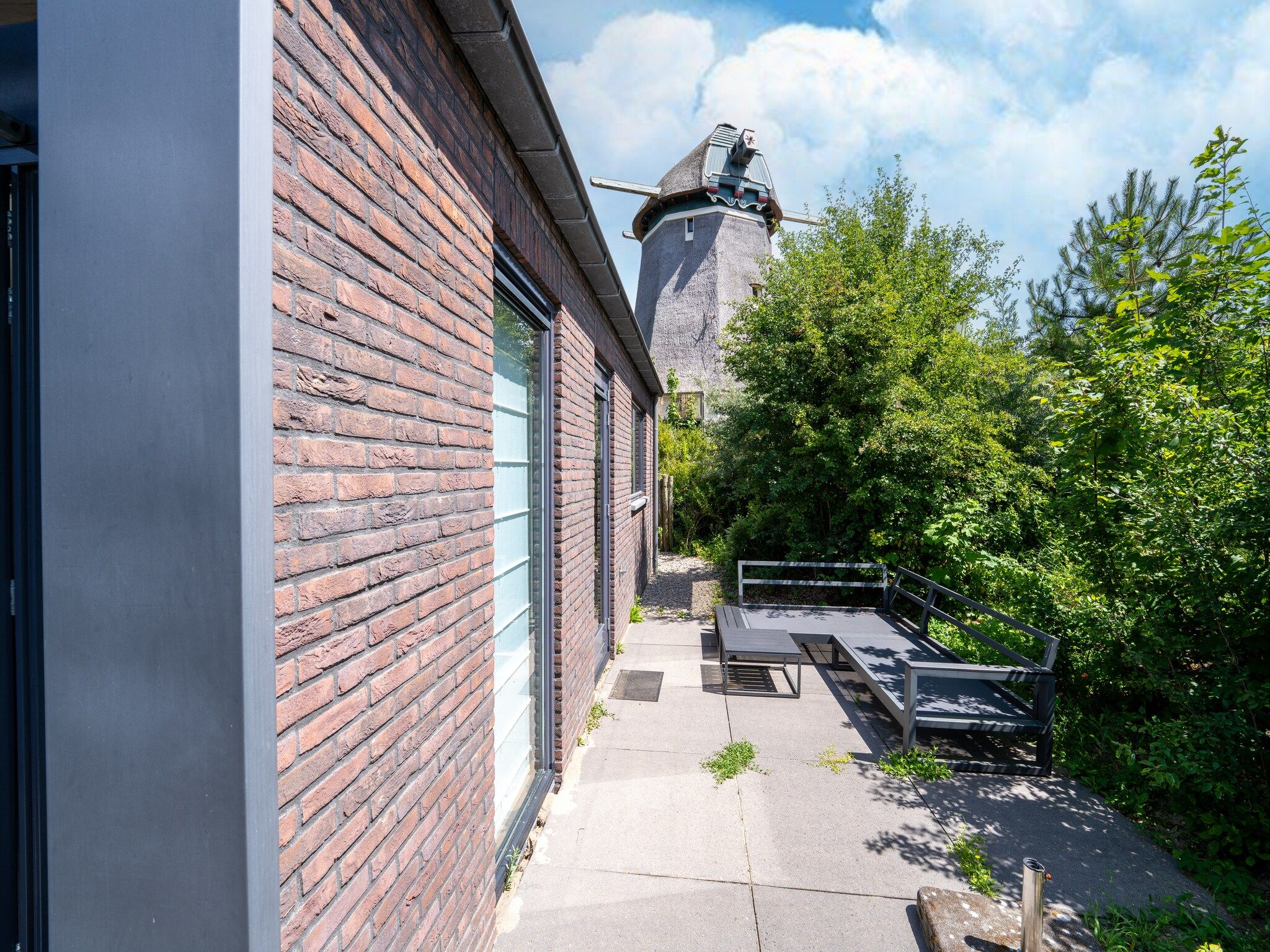 Onder de molen in Egmond aan den Hoef - Foto 28 van 31