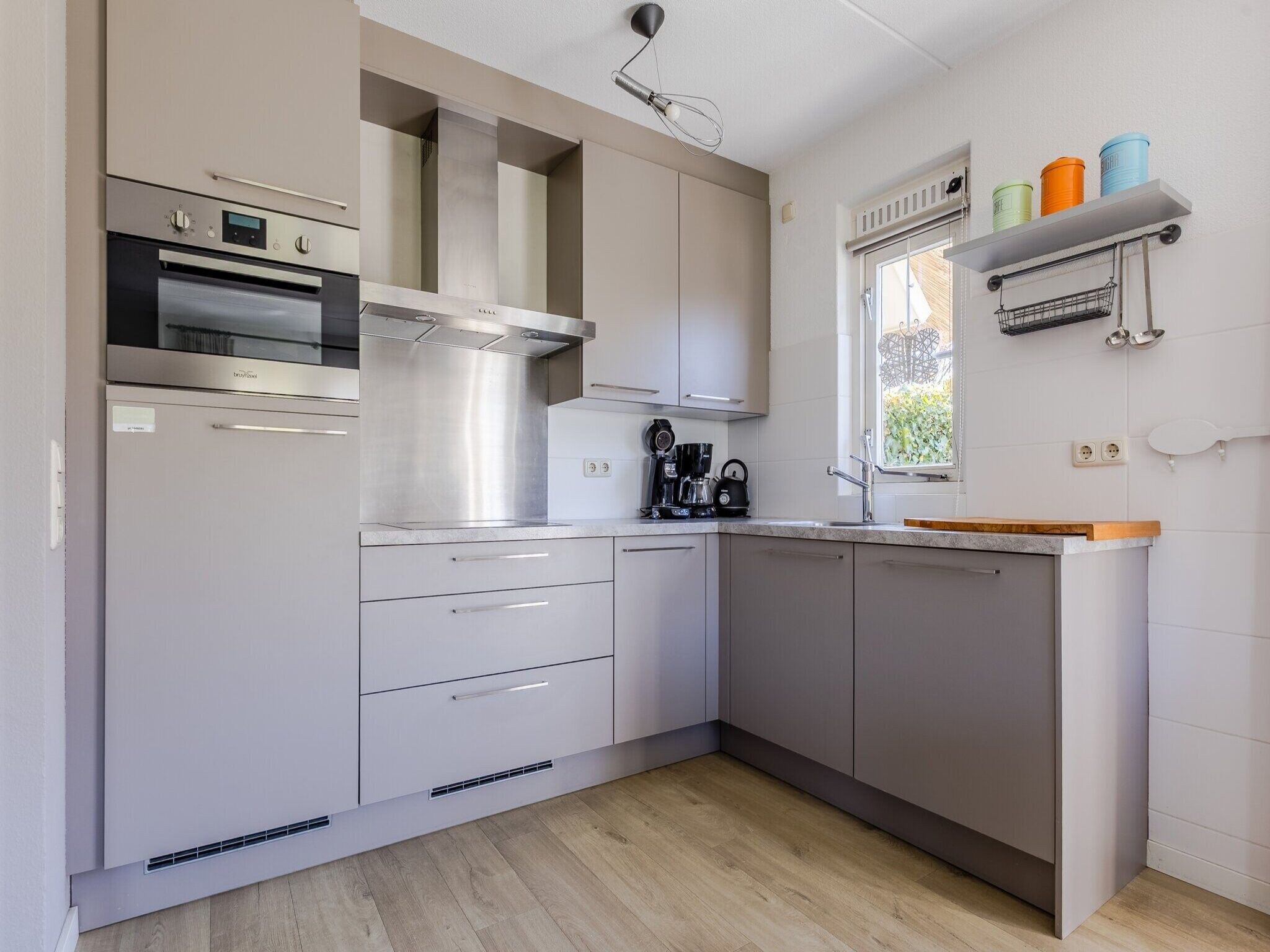 De keuken van Buitenhof Domburg 12 in Domburg