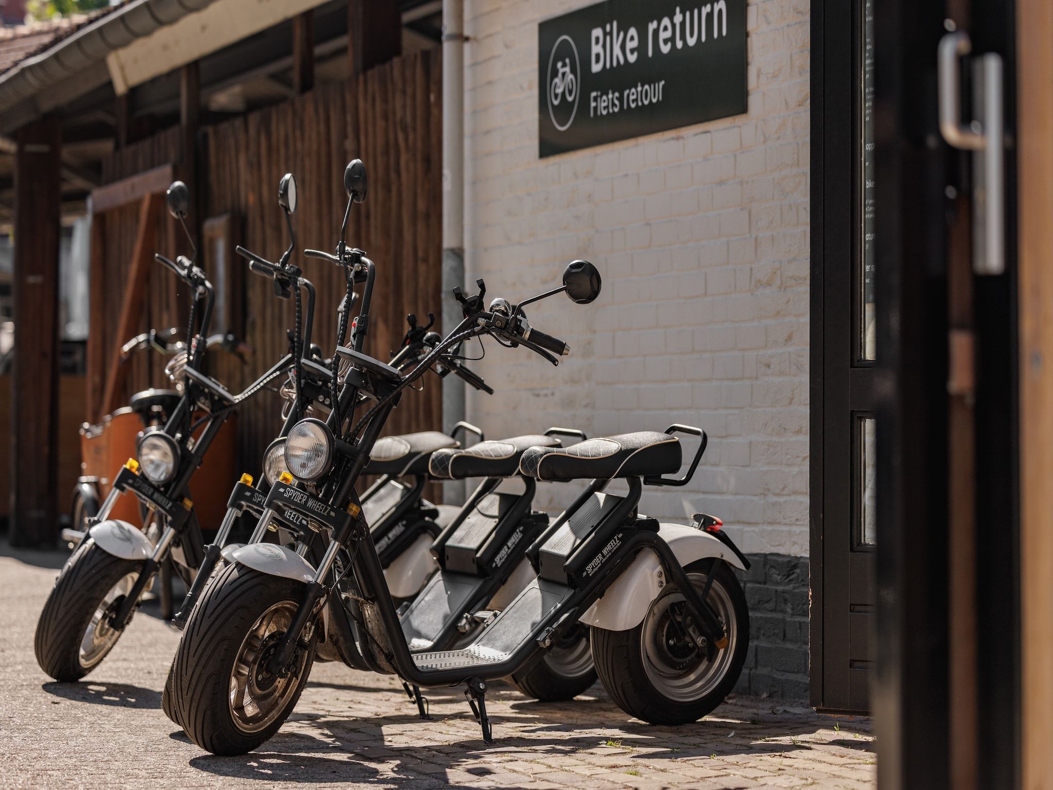 Parkfaciliteiten bij Vakantiepark Weerterbergen 5 in Weert