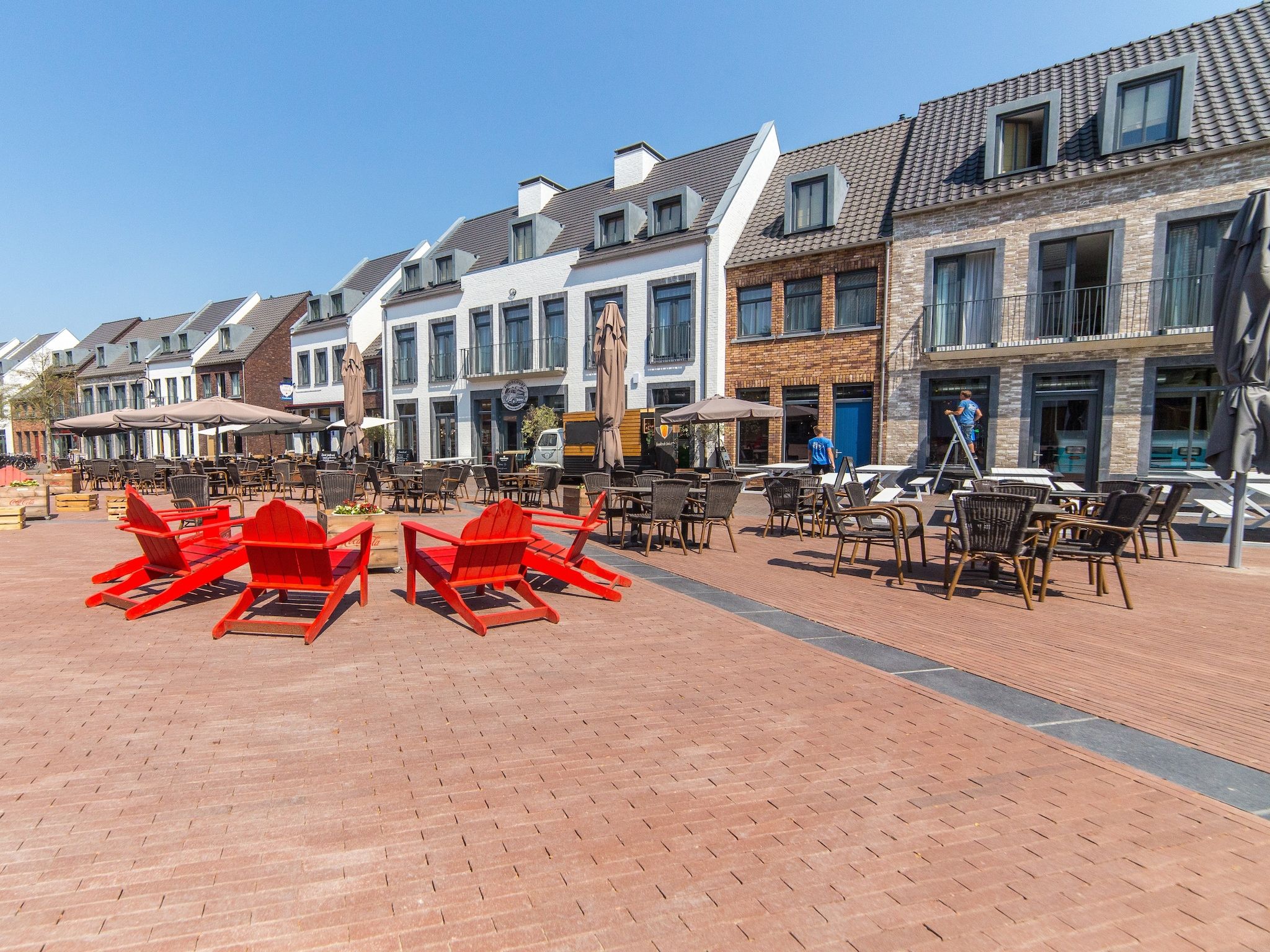 De buitenkant van Resort Maastricht 9 in Maastricht