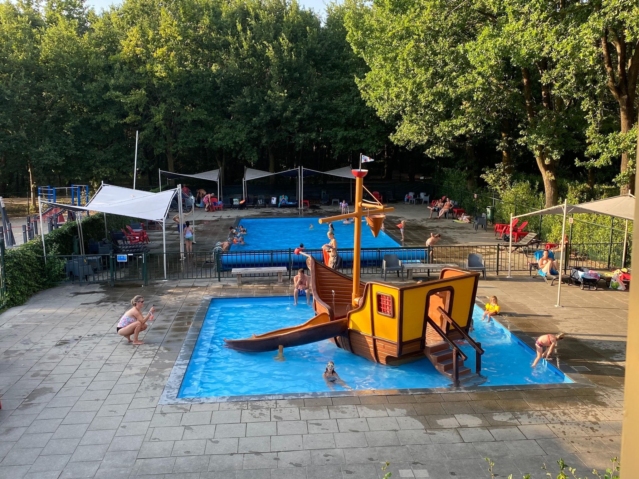 Parkfaciliteiten bij Recreatiepark Duinhoeve 4 in Udenhout