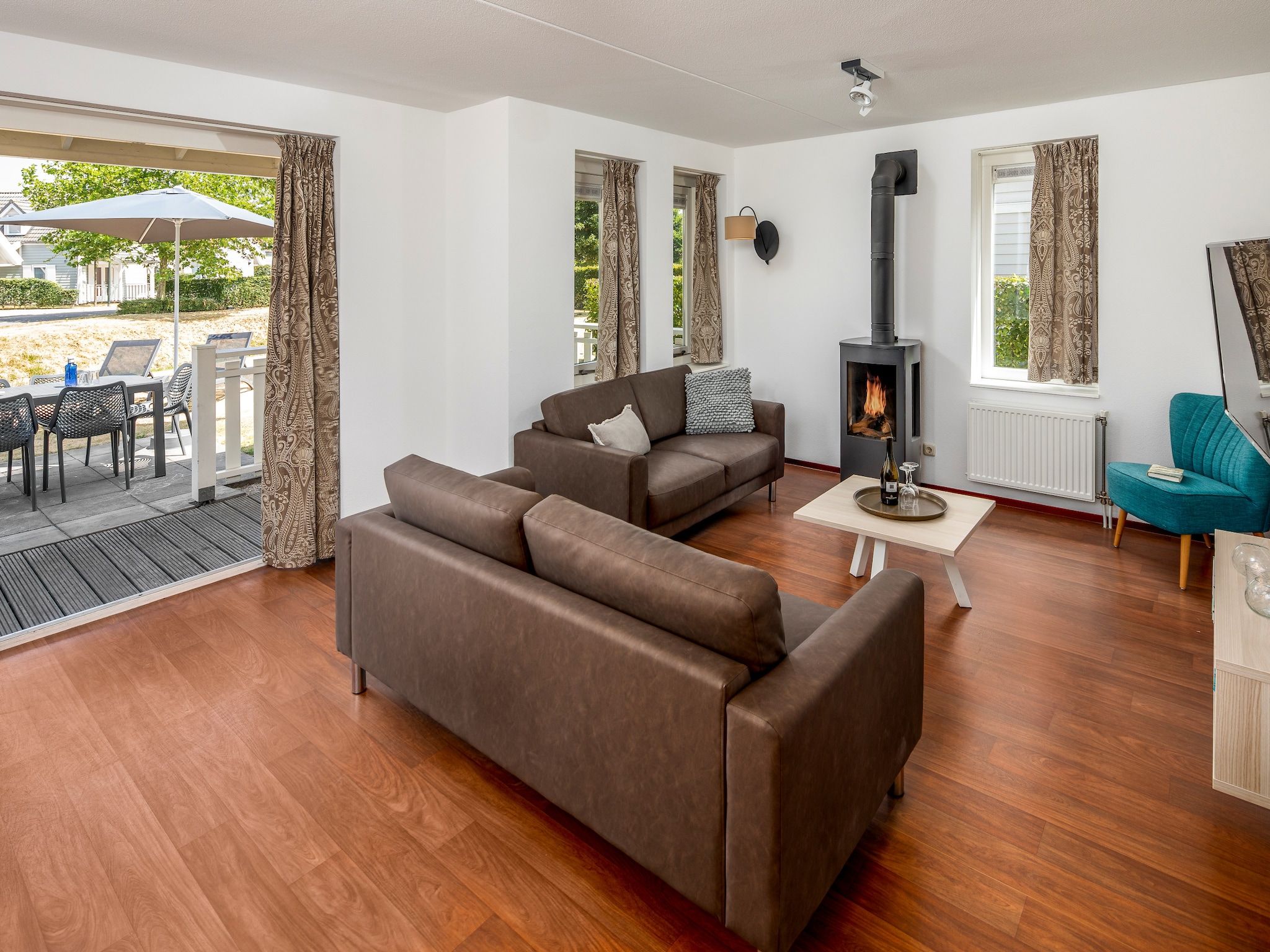 De woonkamer van Aquadelta 28 in Bruinisse