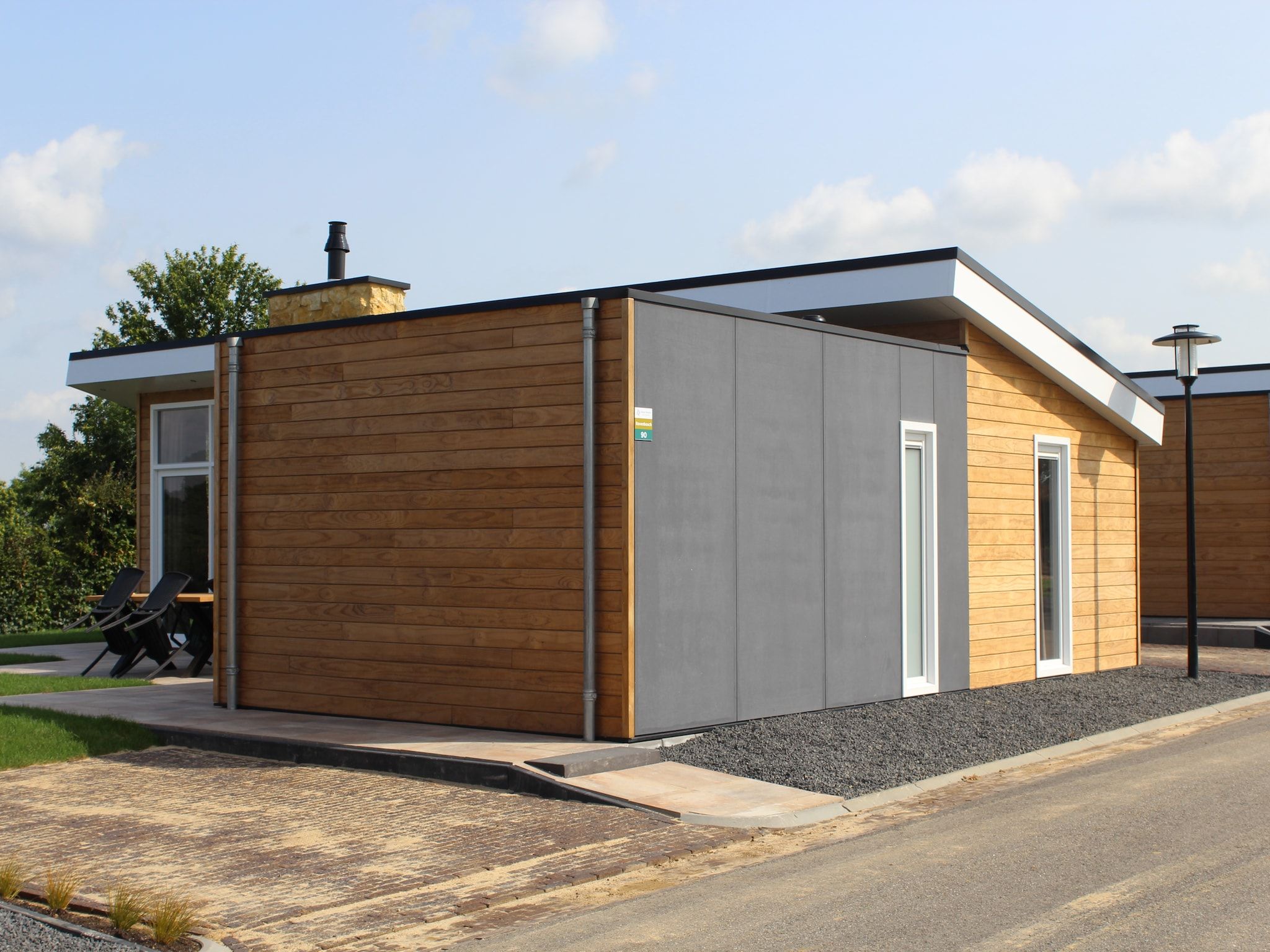 De buitenkant van Resort Mooi Bemelen 8 in Bemelen