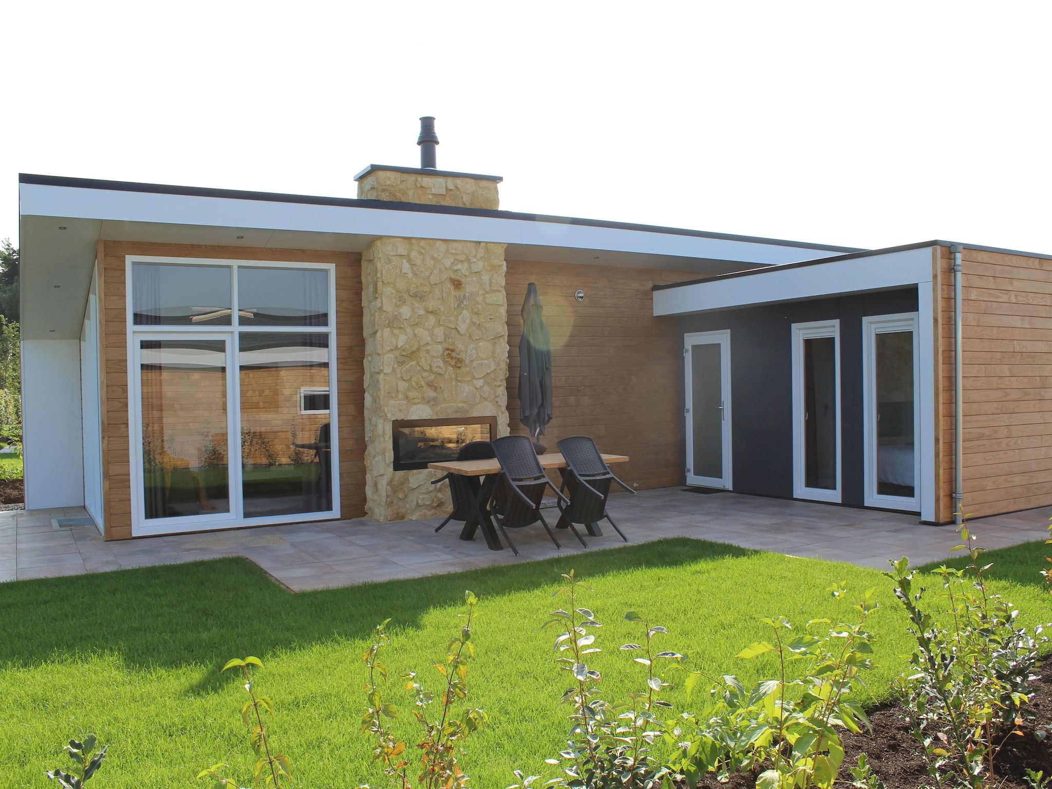 De buitenkant van Resort Mooi Bemelen 9 in Bemelen