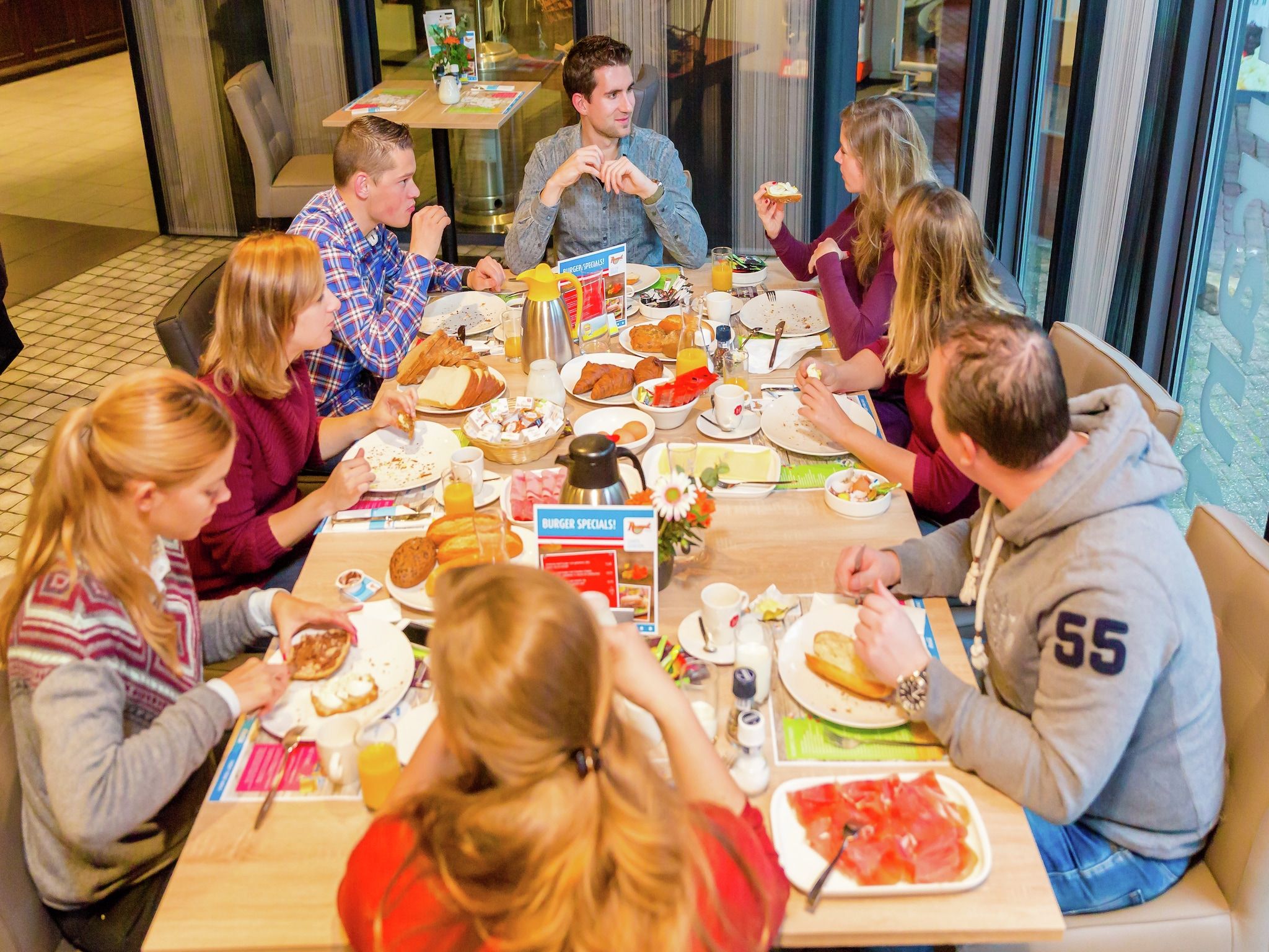 Parkfaciliteiten bij Vakantiepark de Katjeskelder 10 in Oosterhout