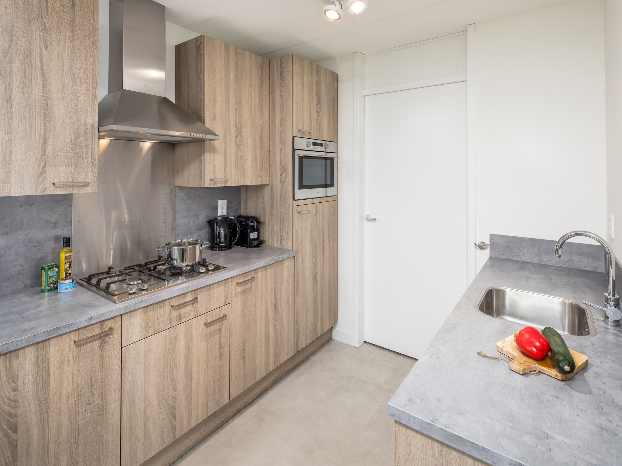 De keuken van Beach Resort Nieuwvliet-Bad 2 in Nieuwvliet-Bad