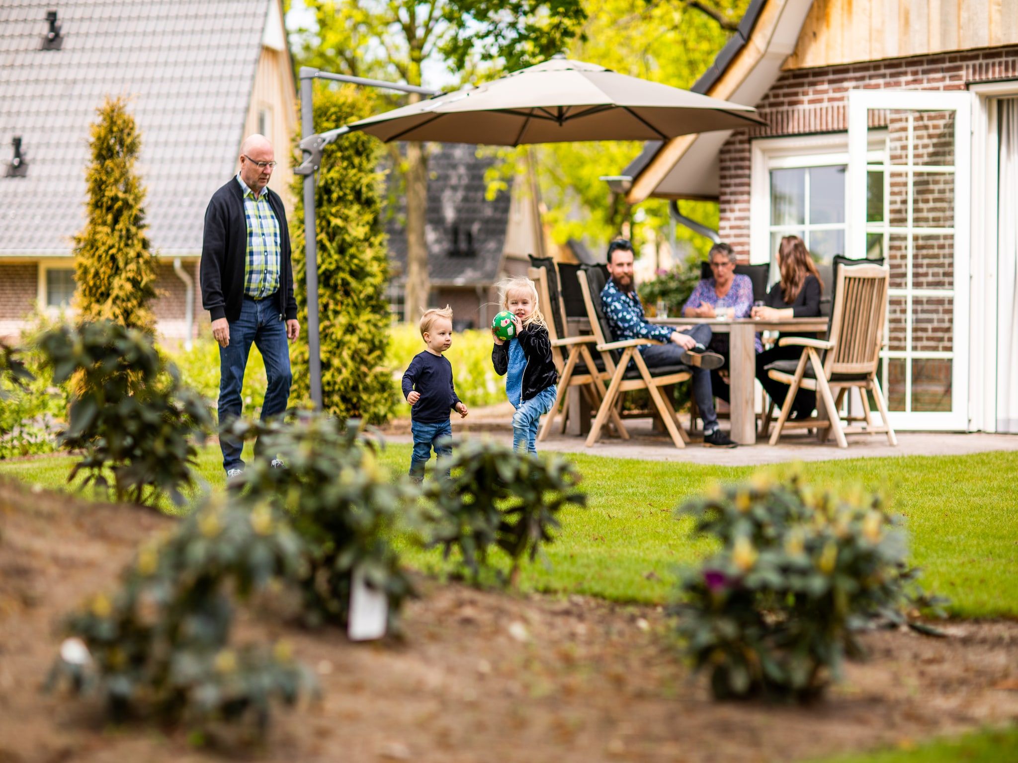 Het terras van Hof van Salland 8 in Hellendoorn