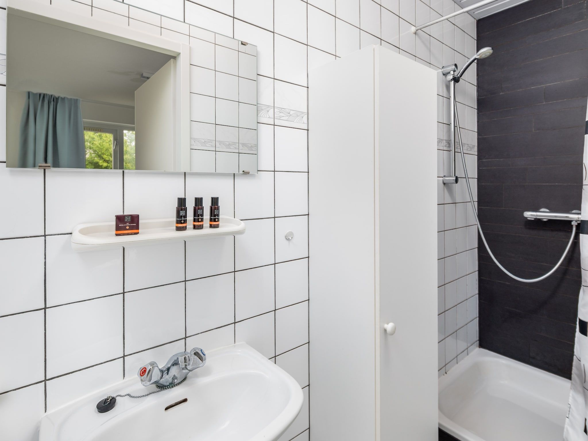 De badkamer van Vakantiepark Zeebad 9 in Breskens