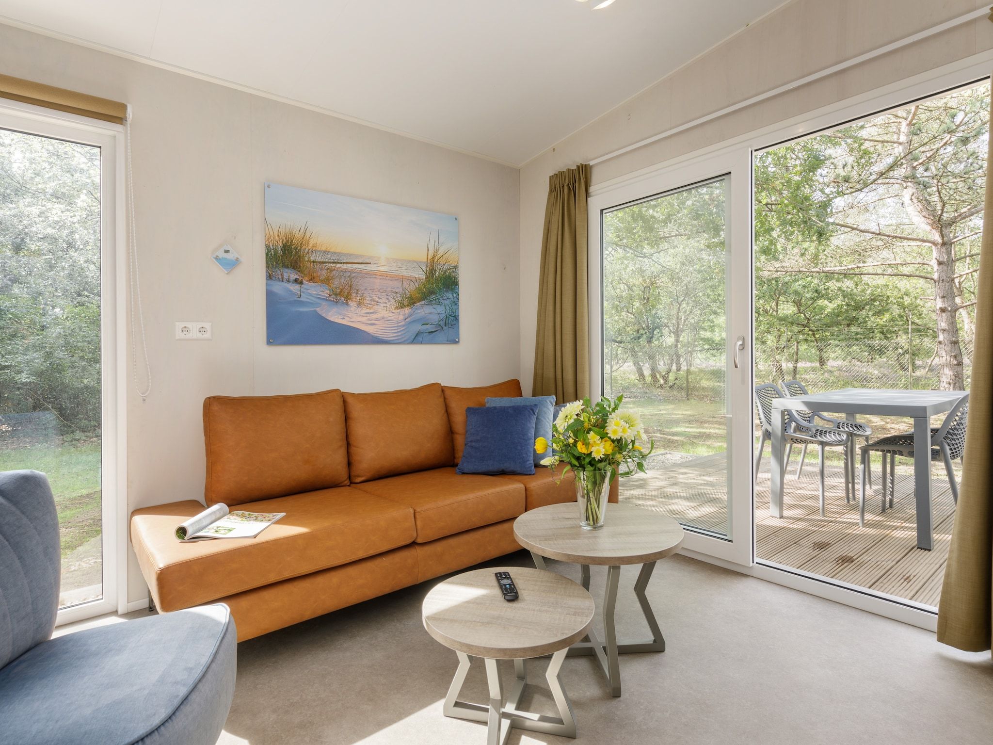 De woonkamer van Vakantiepark Kijkduin 9 in Den Haag