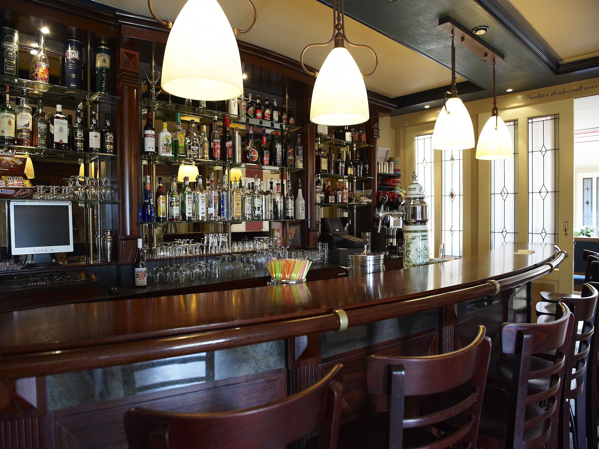 Parkfaciliteiten bij Recreatiepark Wiringherlant - Villa 18 in Hippolytushoef