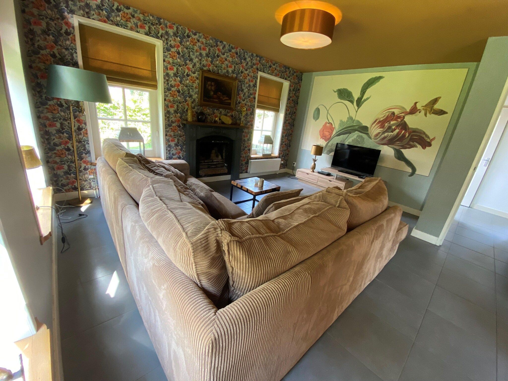 De woonkamer van Recreatiepark Wiringherlant - Villa 18 in Hippolytushoef