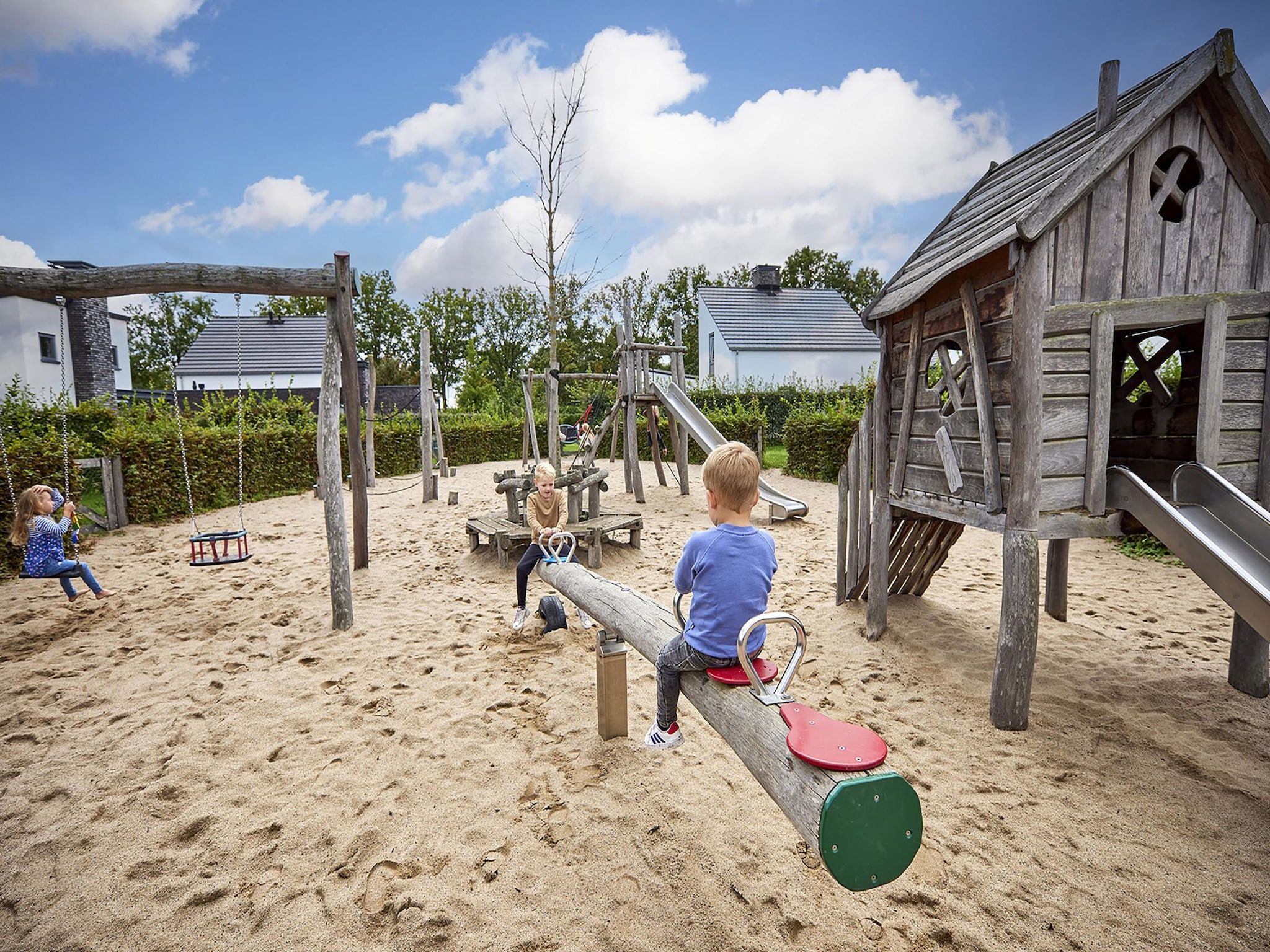 De tuin van Buitenhof De Leistert 24 in Roggel