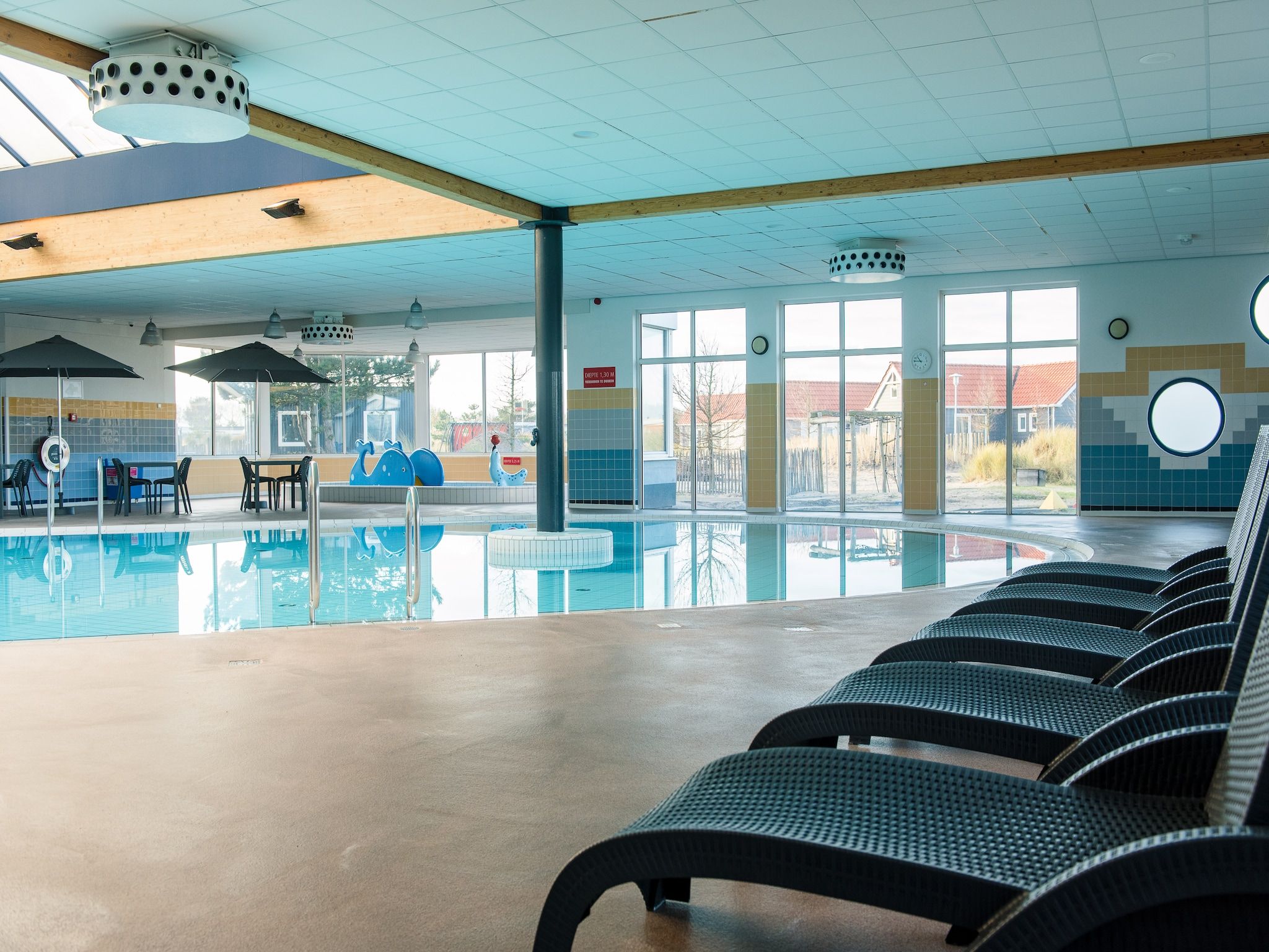 Parkfaciliteiten bij Vakantiepark Boomhiemke 13 in Hollum