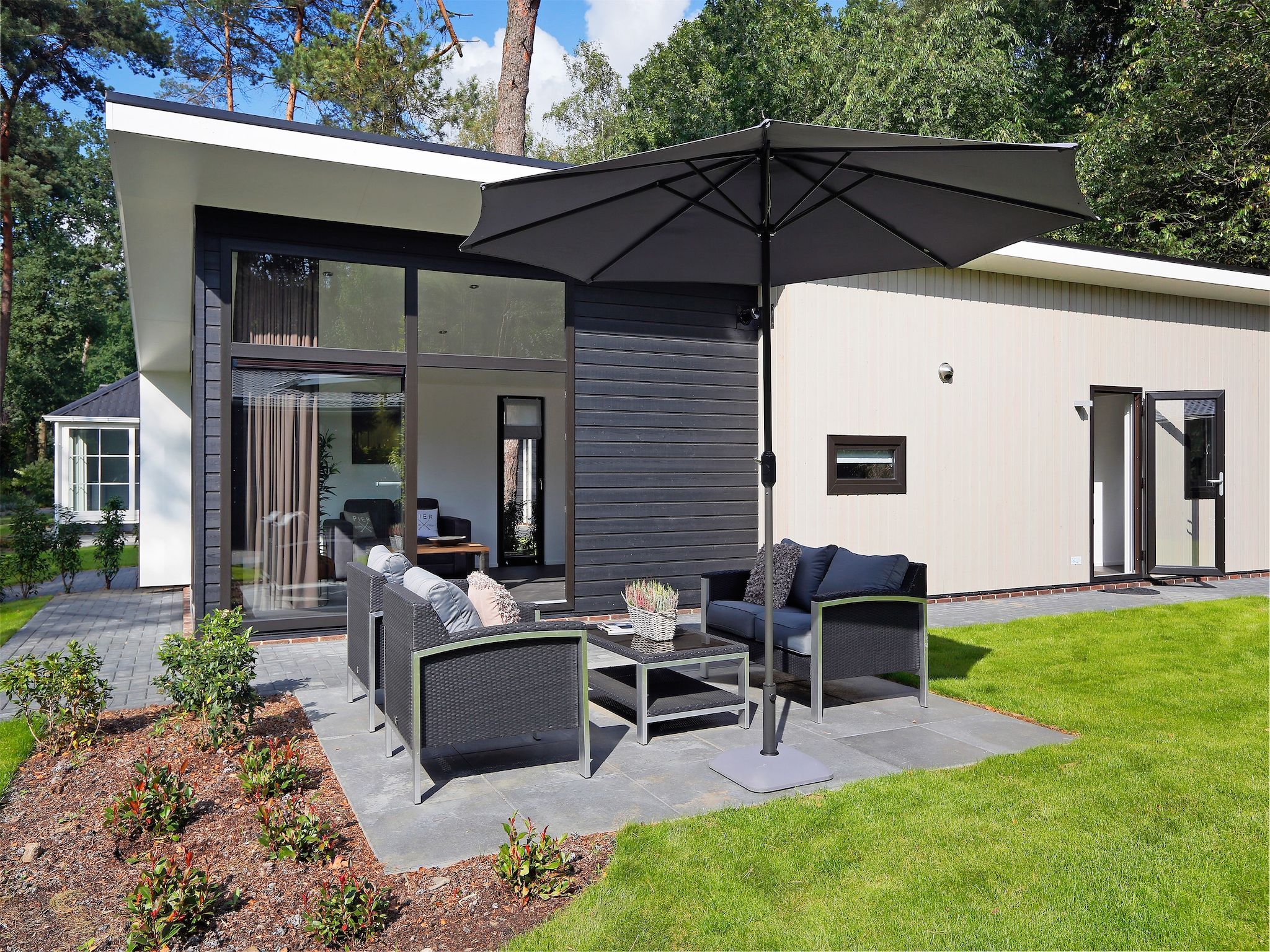 De tuin van Bospark Markelo 3 in Markelo