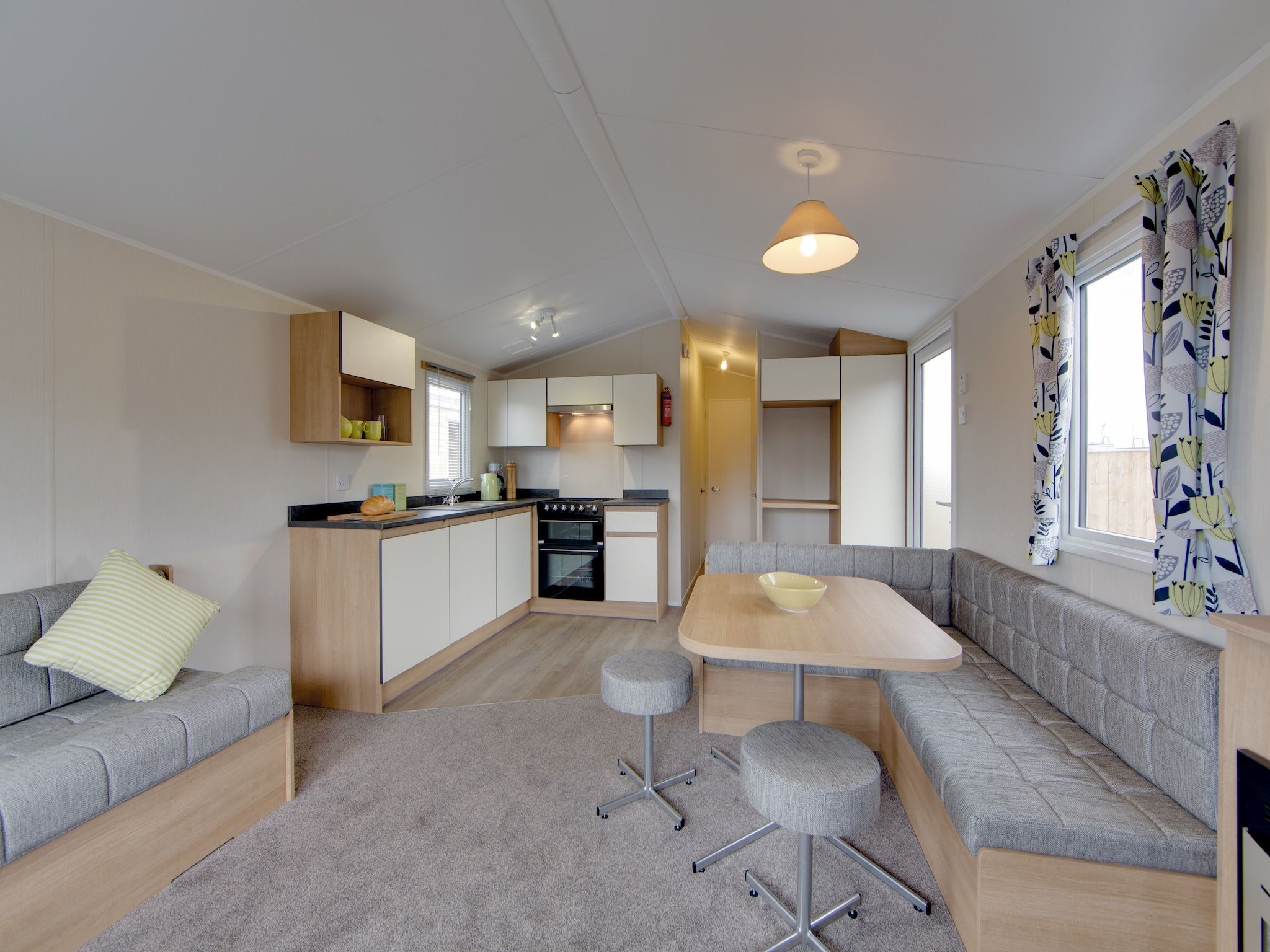 De woonkamer van Vakantiepark Hunzedal 10 in Borger