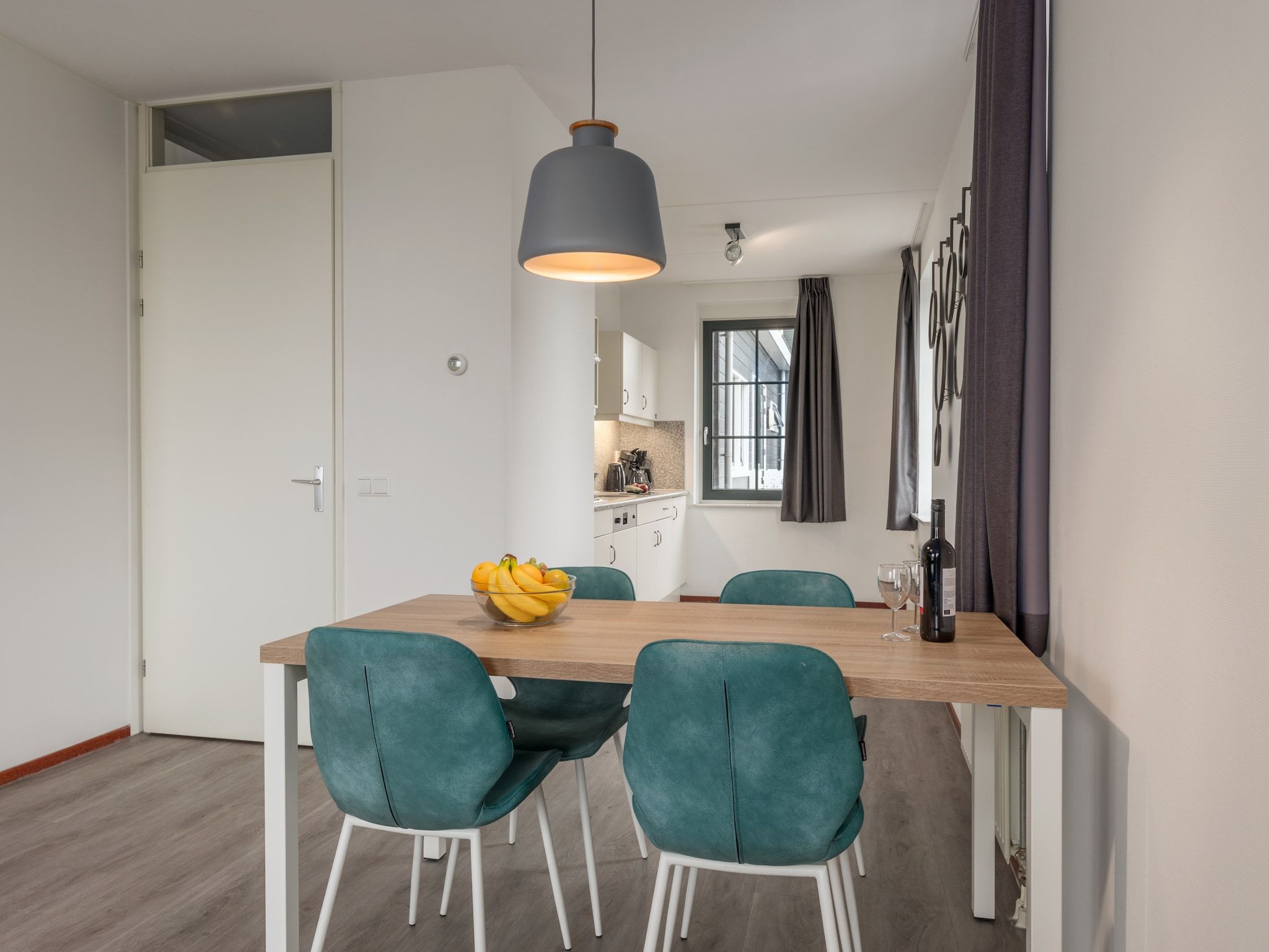 De eetkamer van Marinapark Volendam 10 in Volendam