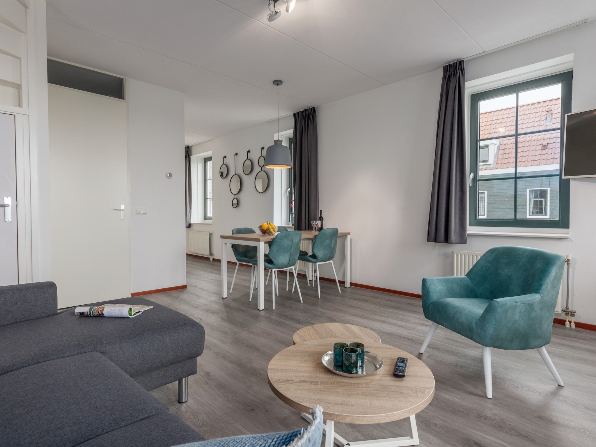 De woonkamer van Marinapark Volendam 10 in Volendam