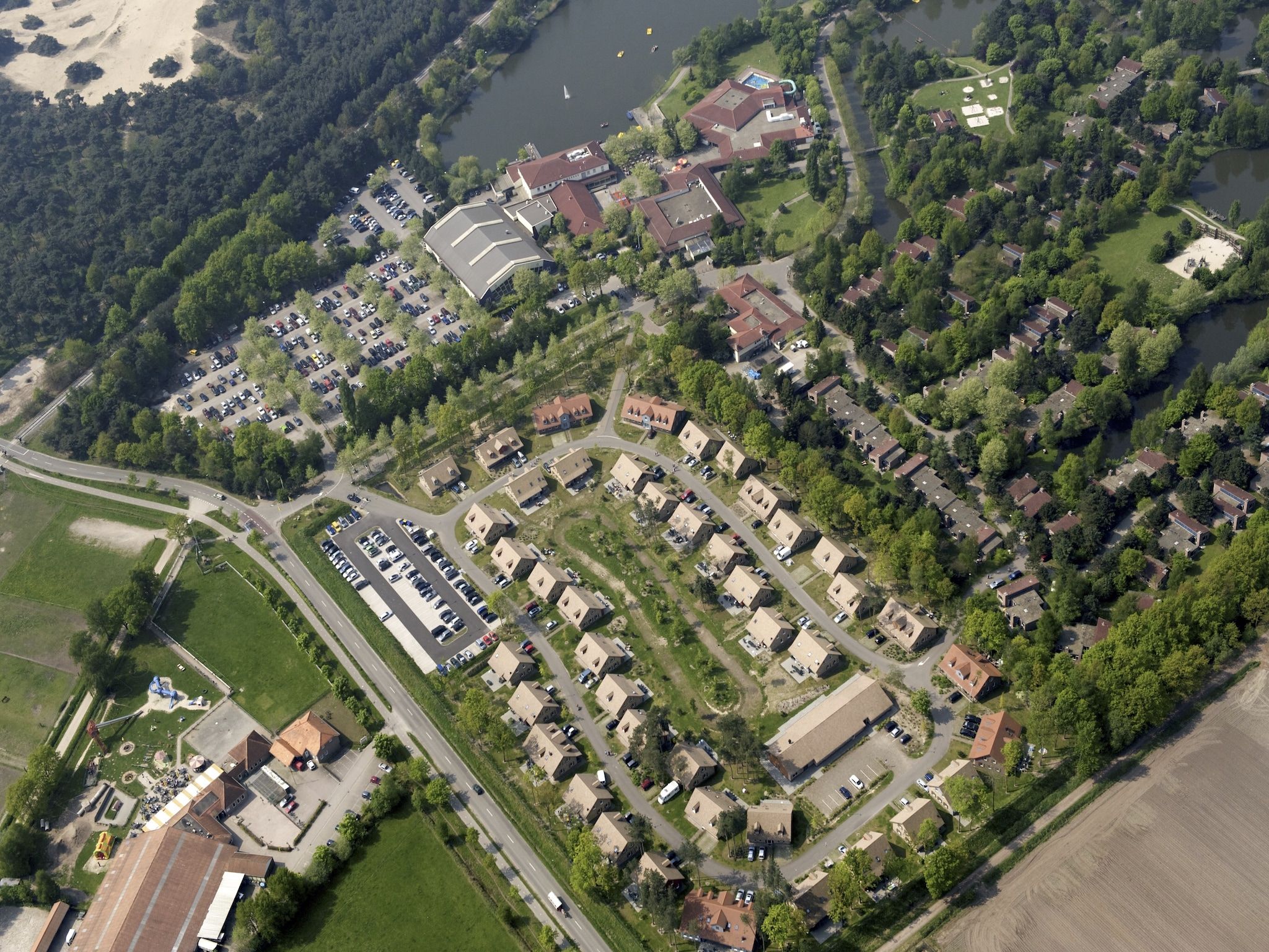 De buitenkant van Vakantiepark Weerterbergen 11 in Weert