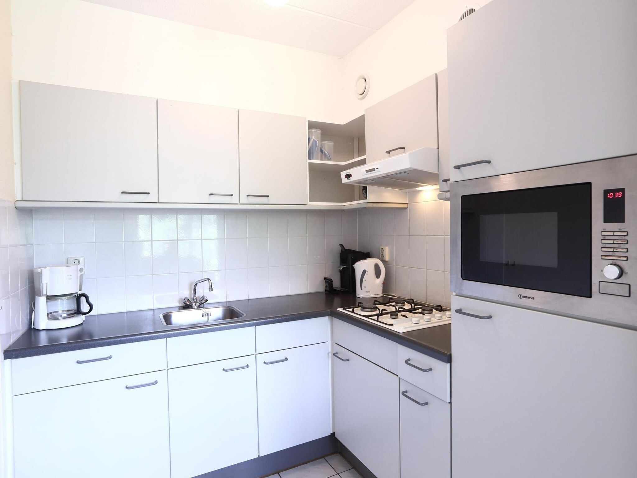 De keuken van Vakantiepark Emslandermeer 1 in Vlagtwedde