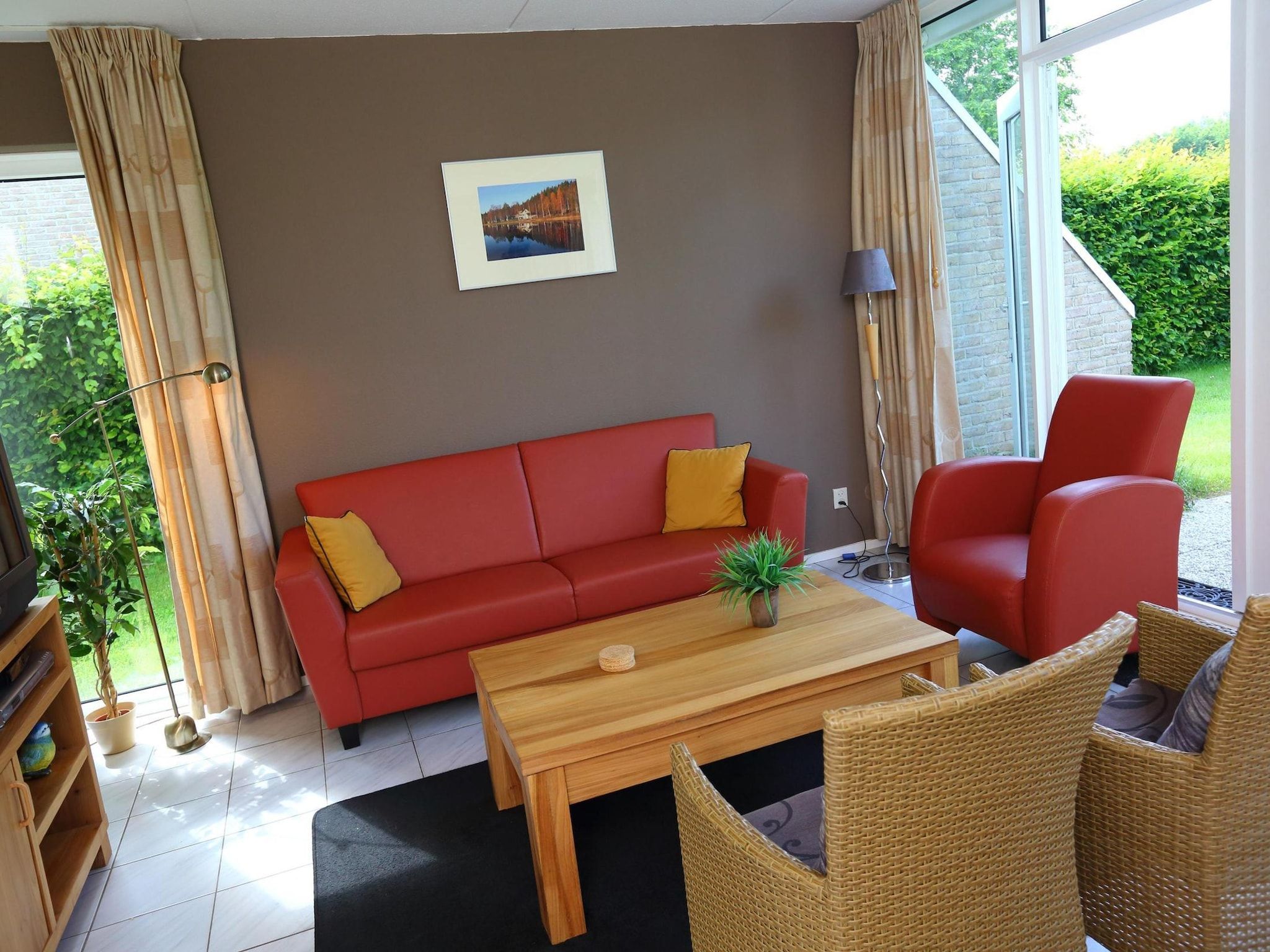 De woonkamer van Vakantiepark Emslandermeer 1 in Vlagtwedde