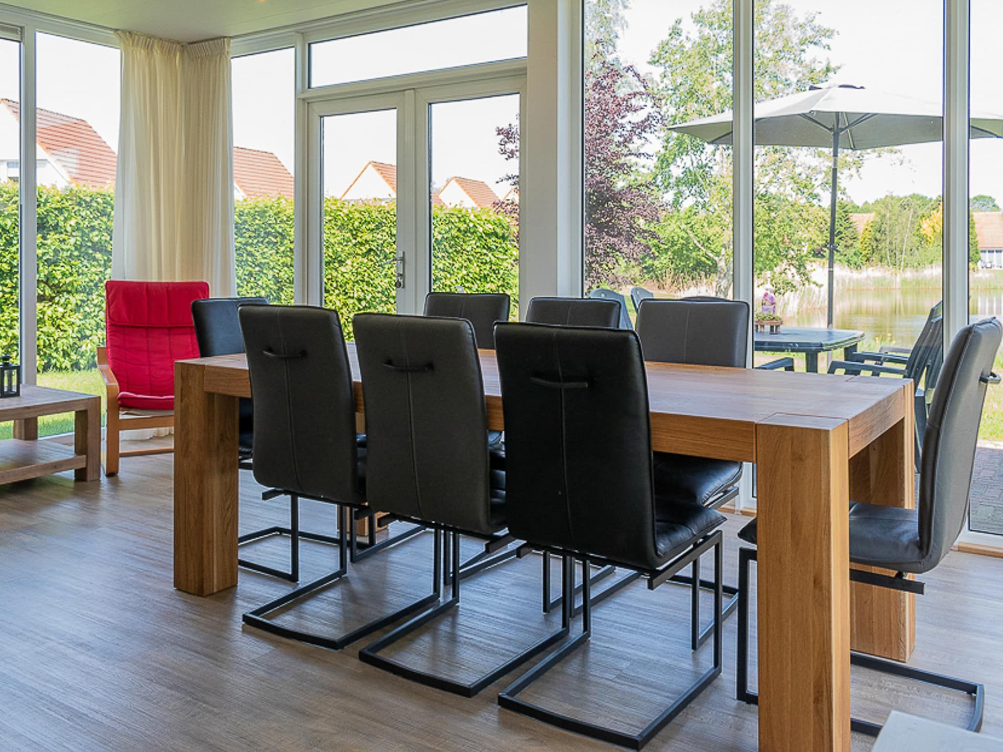 De woonkamer van Vakantiepark Emslandermeer 3 in Vlagtwedde