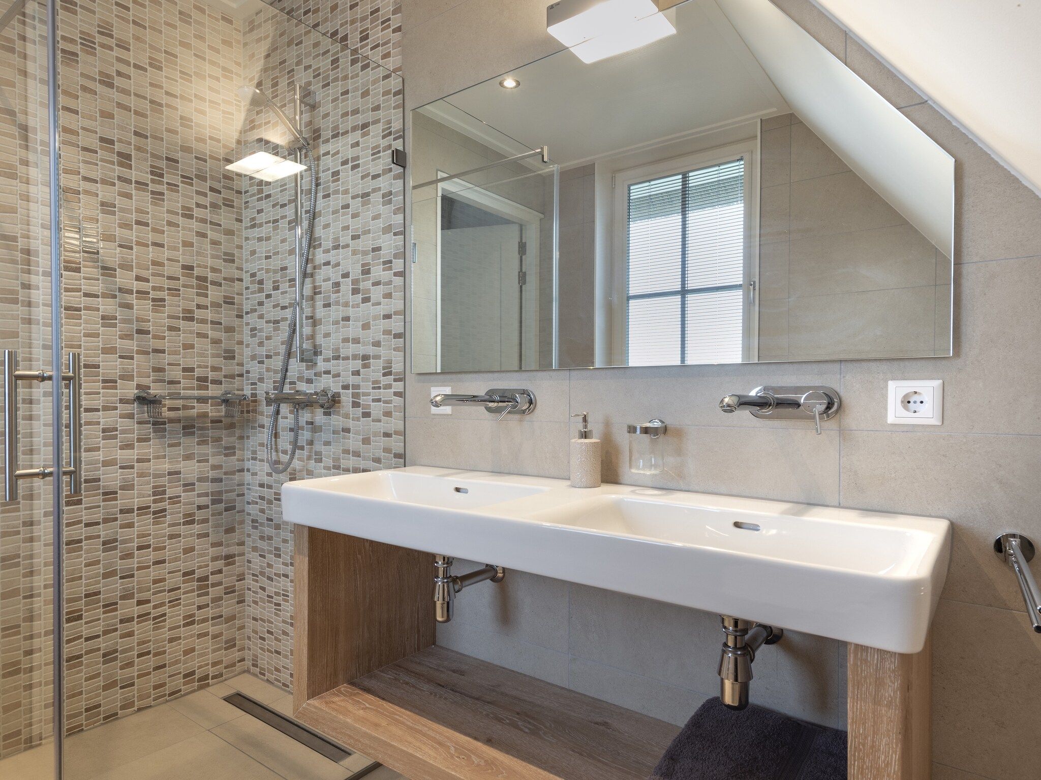 De badkamer van Friese Meren Villa's 7 in Delfstrahuizen