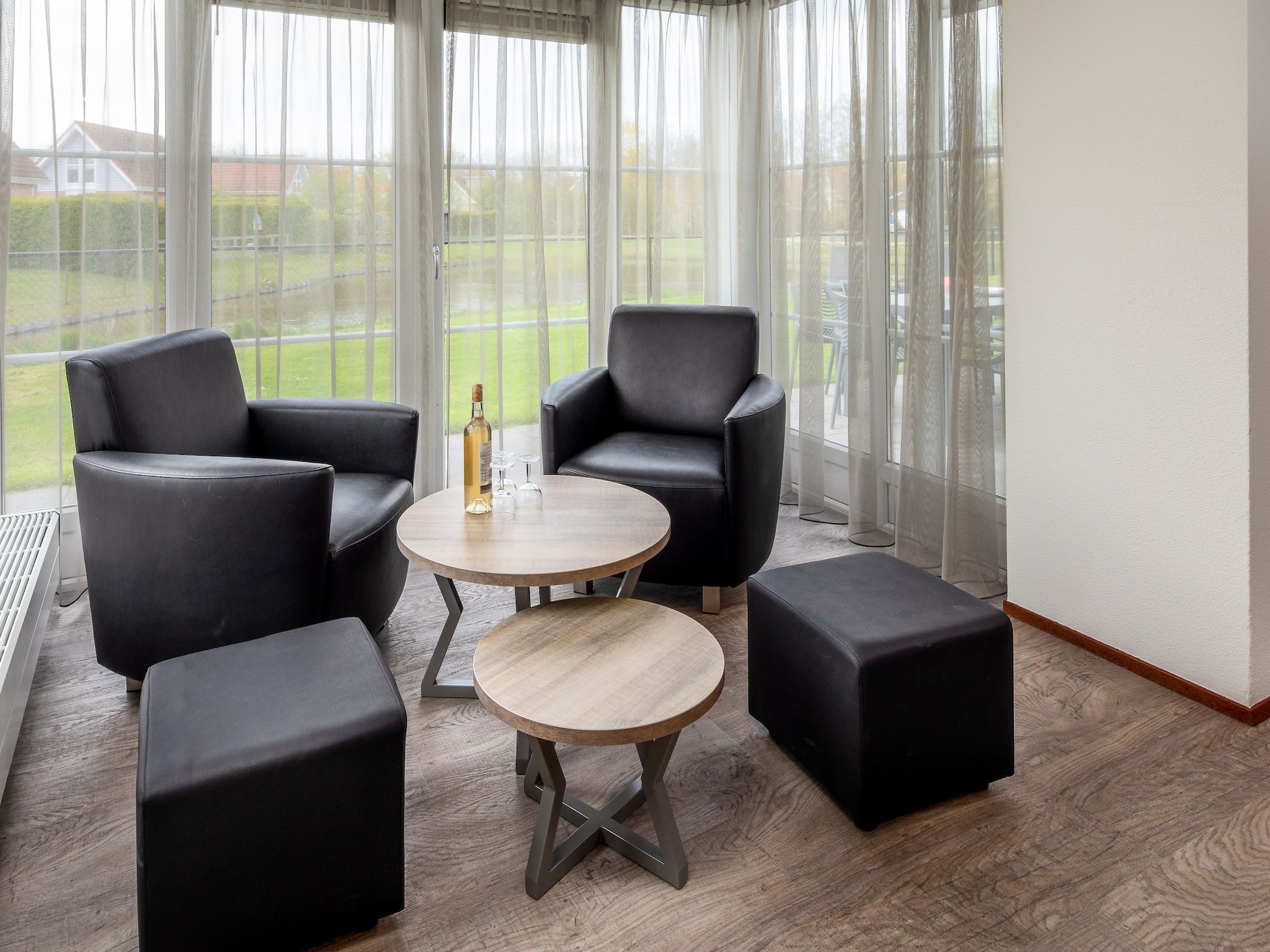 De woonkamer van Noordzee Résidence De Banjaard 1 in Kamperland