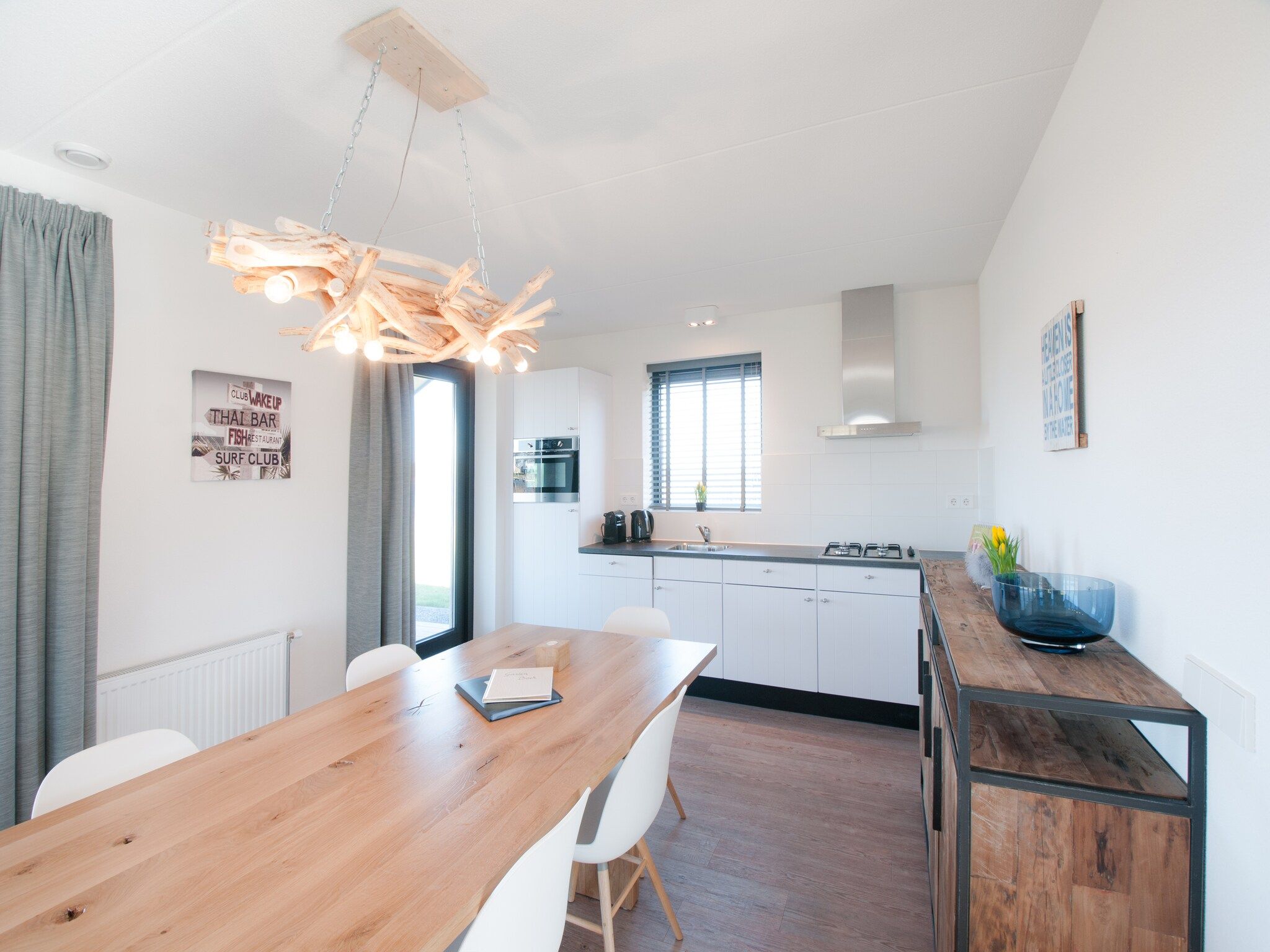 De keuken van Resort Waterrijk Oesterdam 2 in Tholen