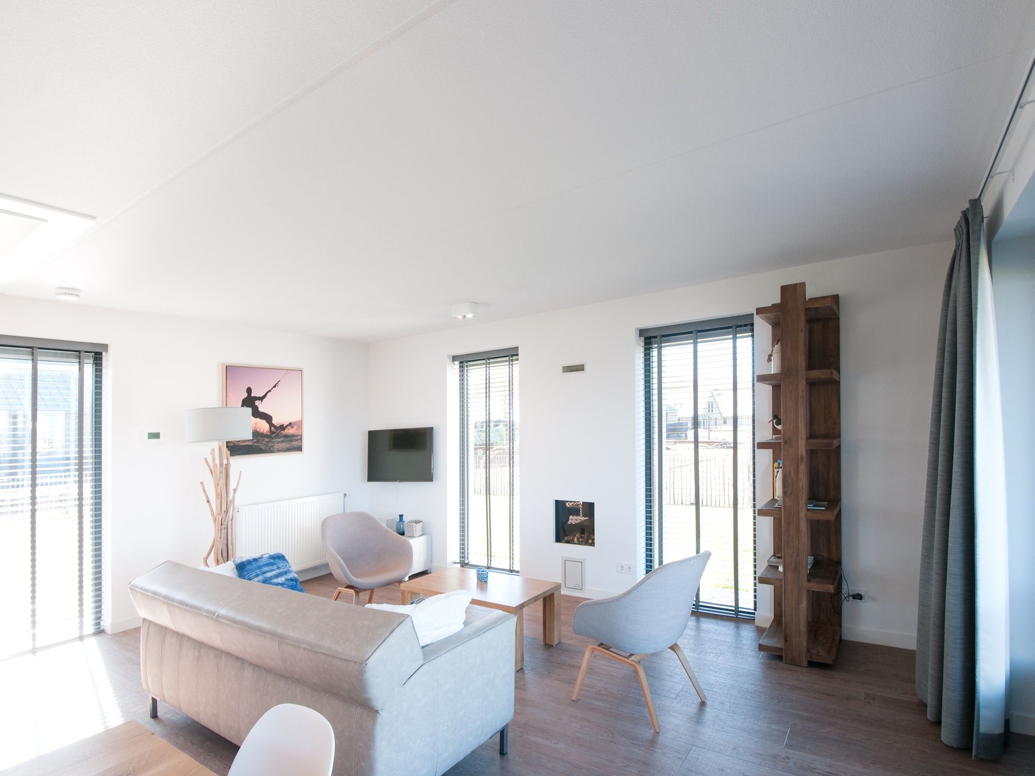 De woonkamer van Resort Waterrijk Oesterdam 2 in Tholen