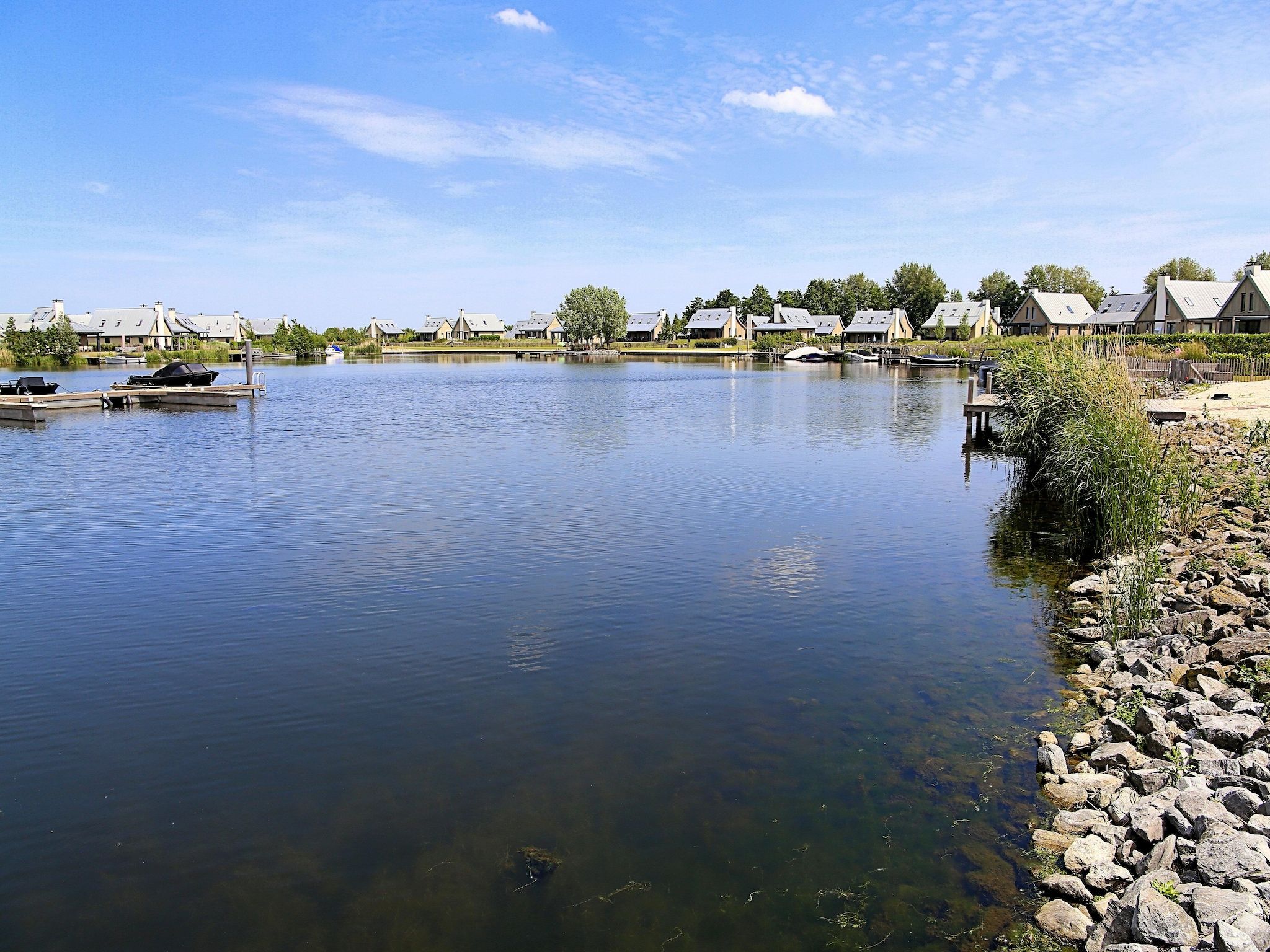 De omgeving van Resort Waterrijk Oesterdam 3 in Tholen