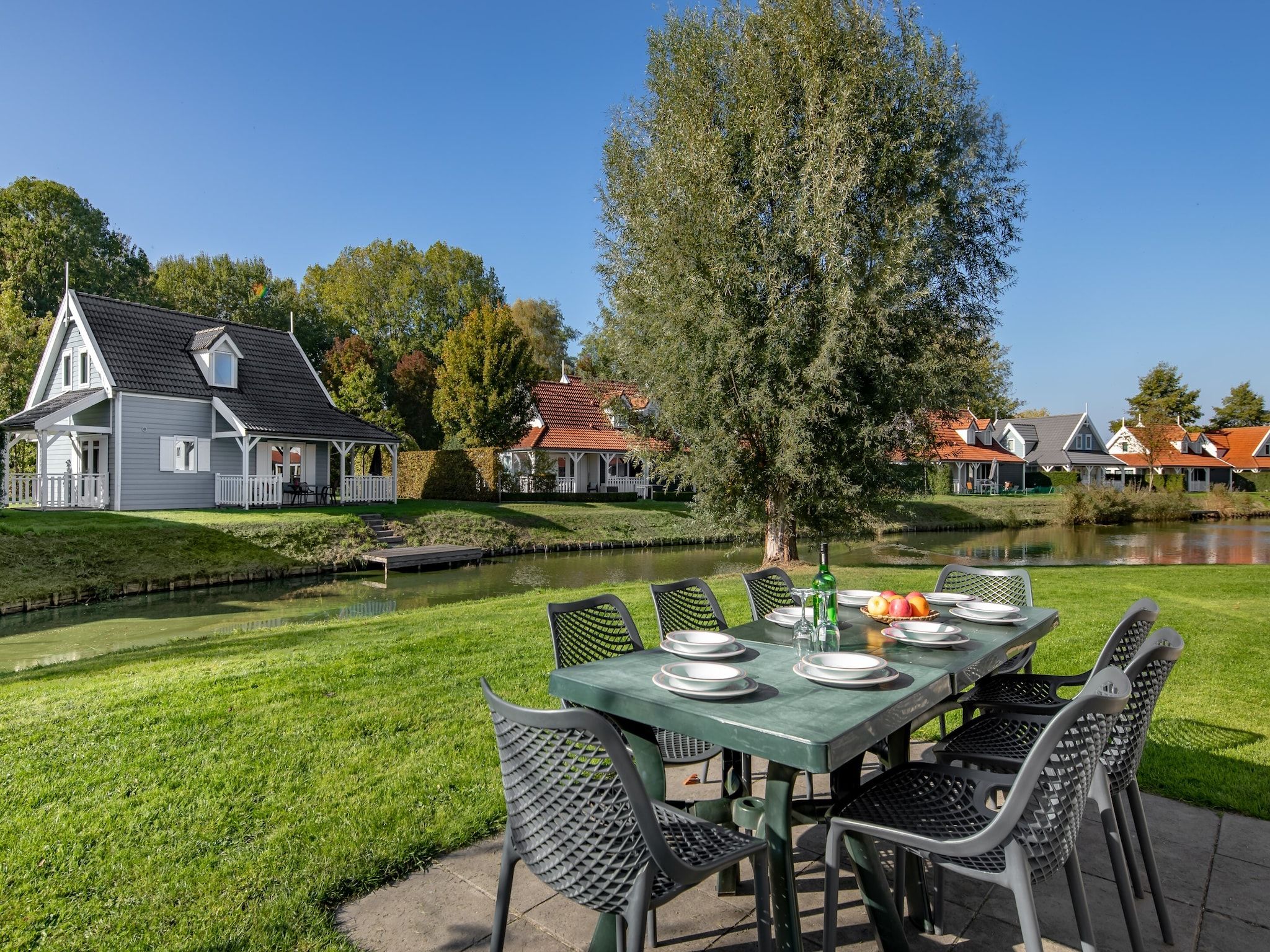 Het terras van Aquadelta 40 in Bruinisse