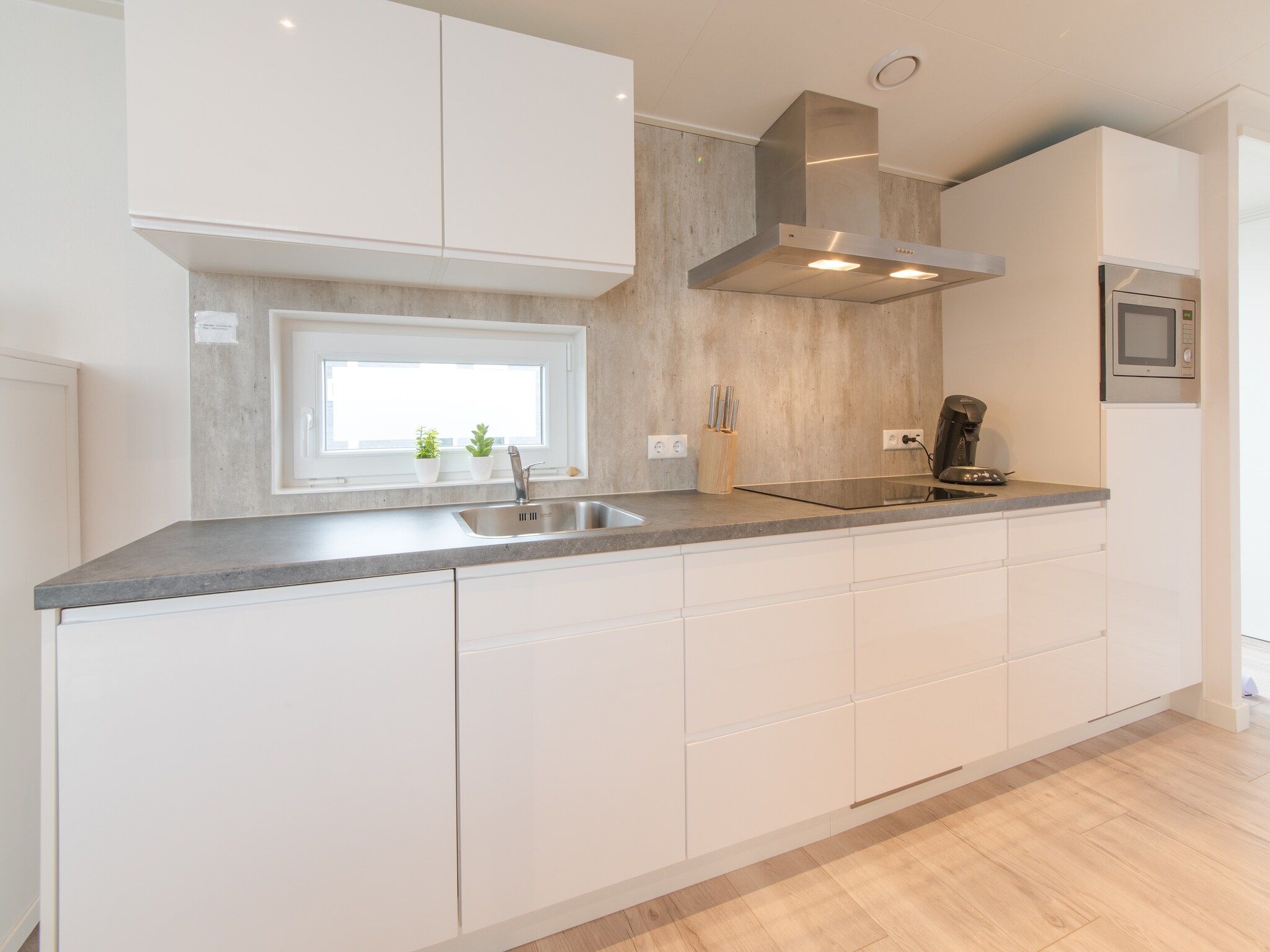 De keuken van Water Resort Oosterschelde 39 in Wemeldinge