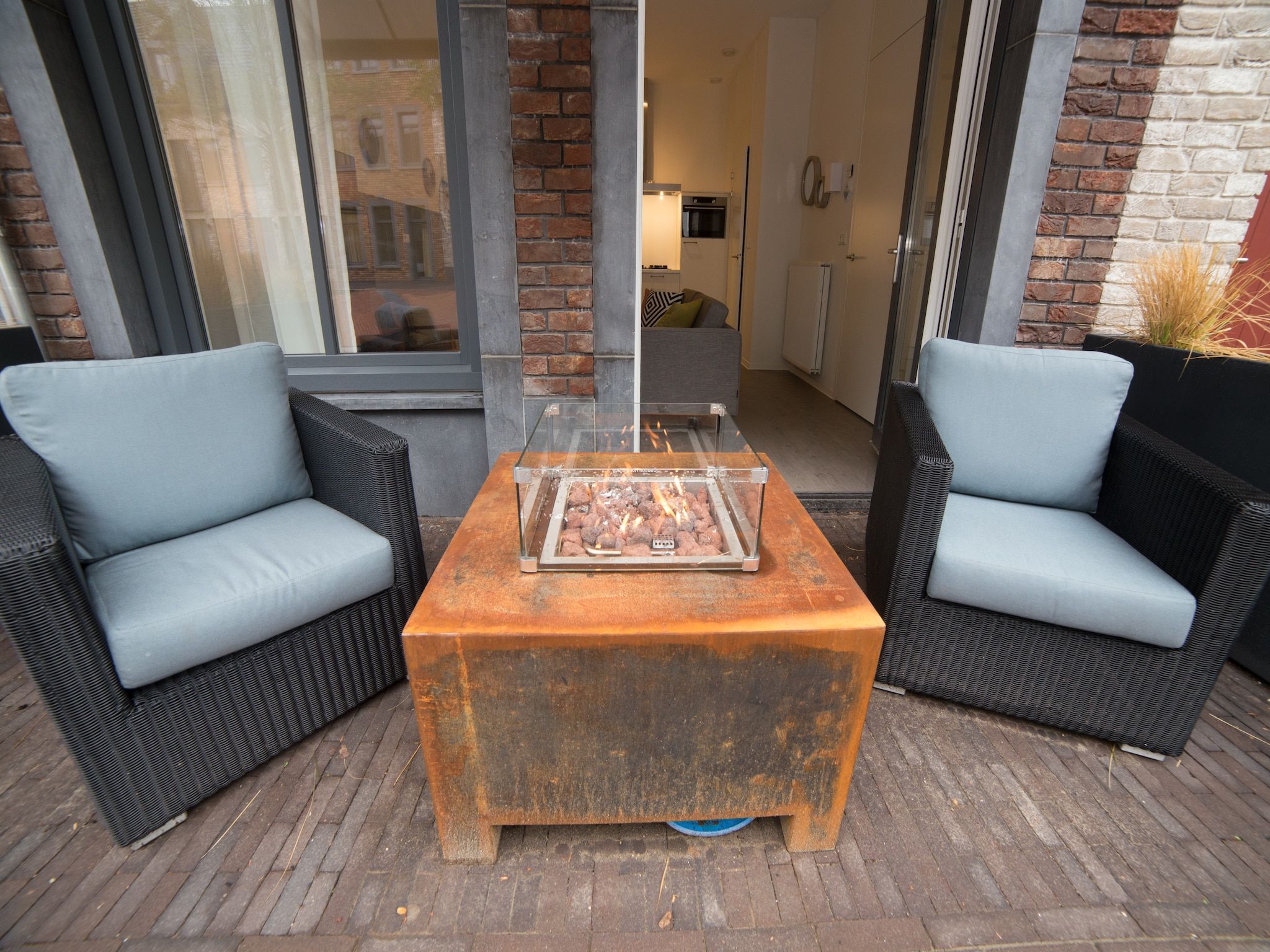 Het terras van Resort Maastricht 21 in Maastricht