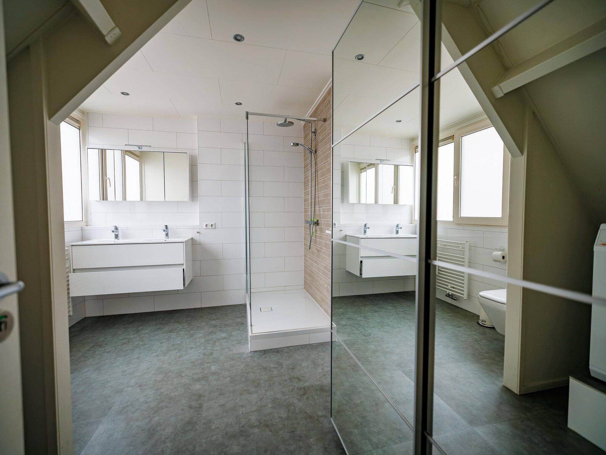 De badkamer van Vakantiepark Eiland van Maurik 4 in Maurik