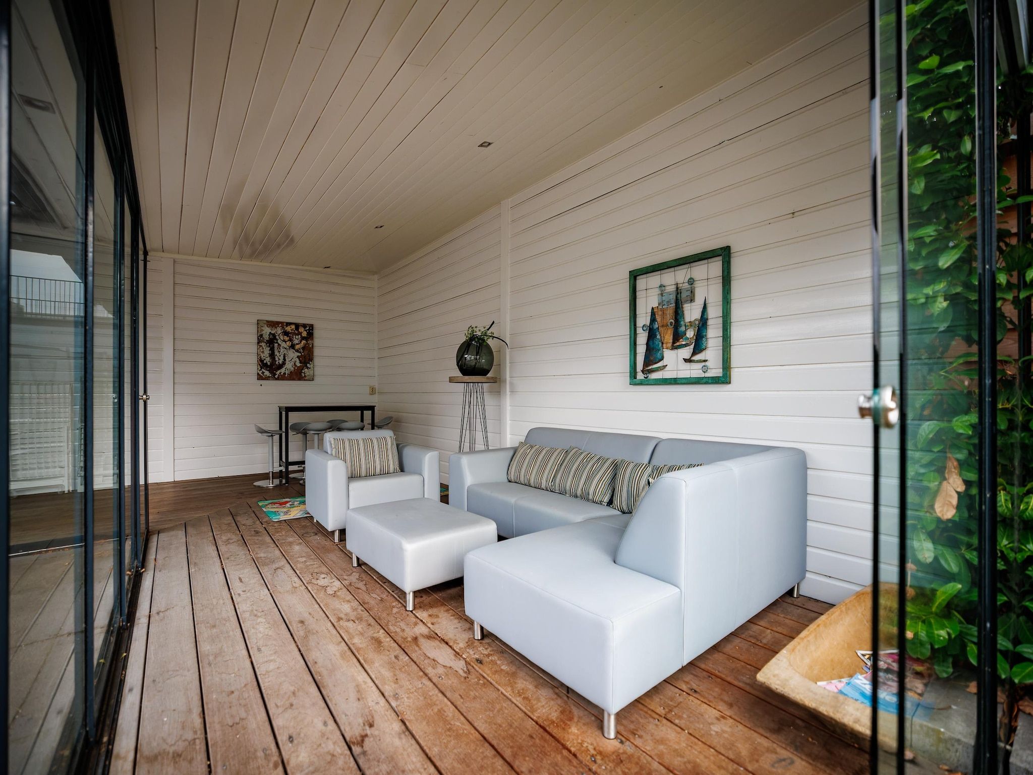 De woonkamer van Vakantiepark Eiland van Maurik 4 in Maurik