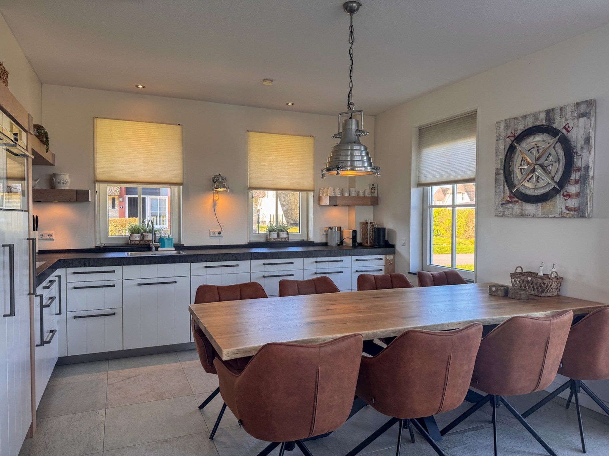 De keuken van Friese Meren Villa's 12 in Delfstrahuizen