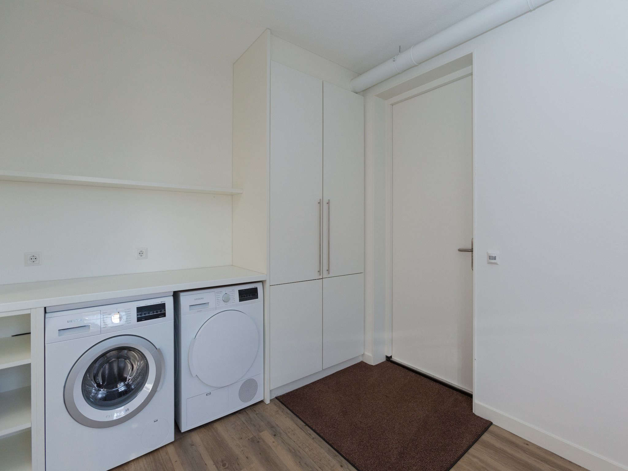 Voorzieningen bij Friese Meren Villa's 14 in Delfstrahuizen